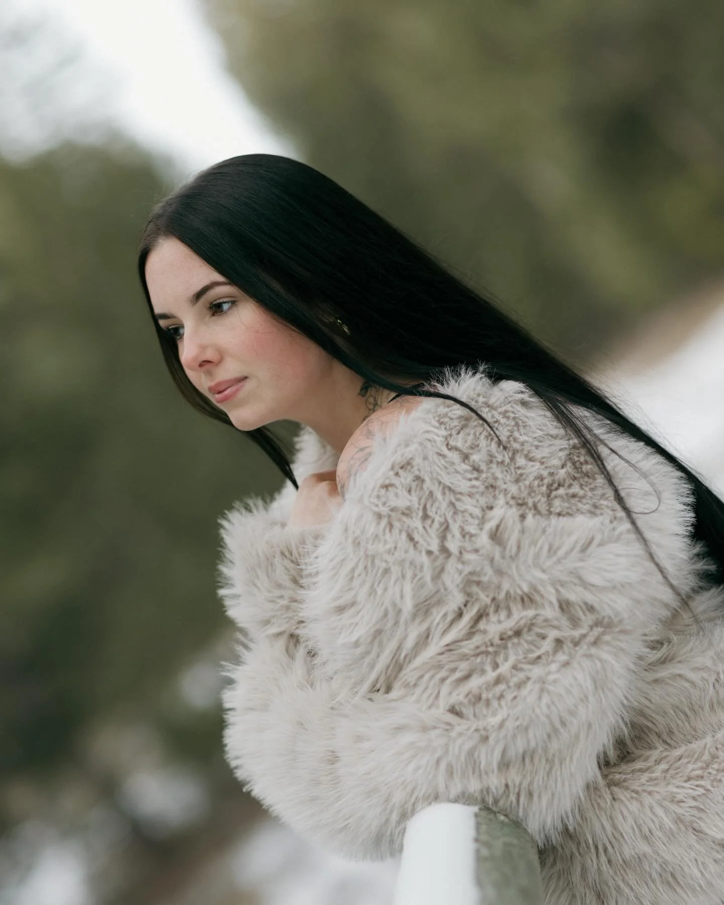 Green tones are my new photography love language✨

Such a beauty!! @jadephotographykootenays