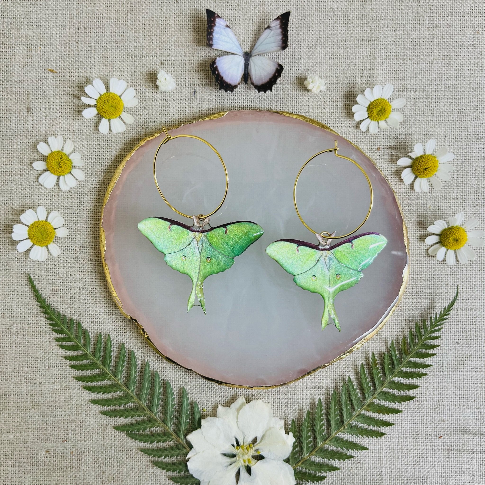 Luna Moth Chain Necklace – The LH Bead Gallery