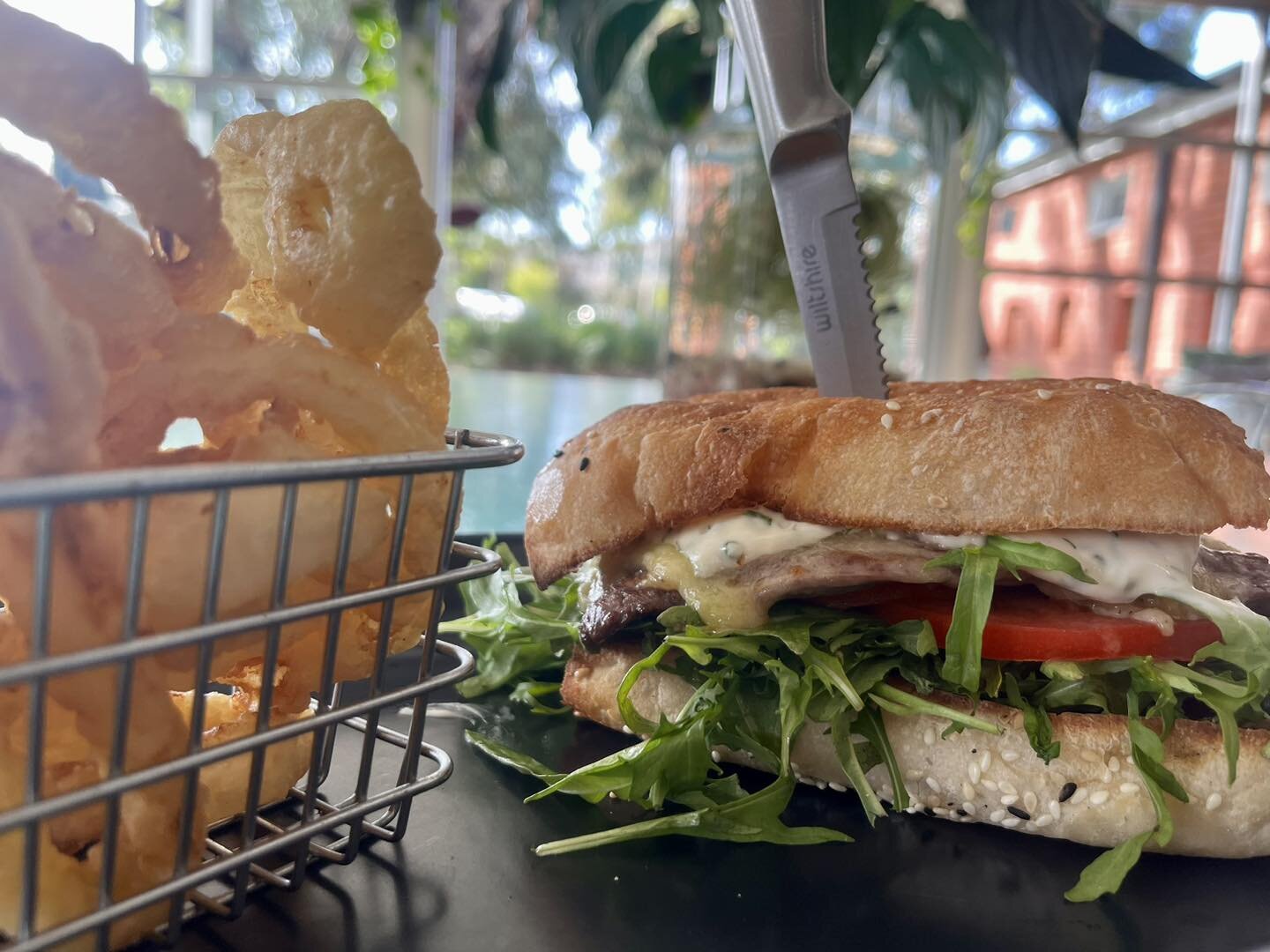 This weeks specials are sure to satisfy the gluttonous or the whole food eaters

Eye Fillet Steak Sandwich
- Grilled eye fillet steak with melted cheese, rocket, tomato, barbecue sauce and herb aioli. With a side of onion rings

Healthy Harvest Veget