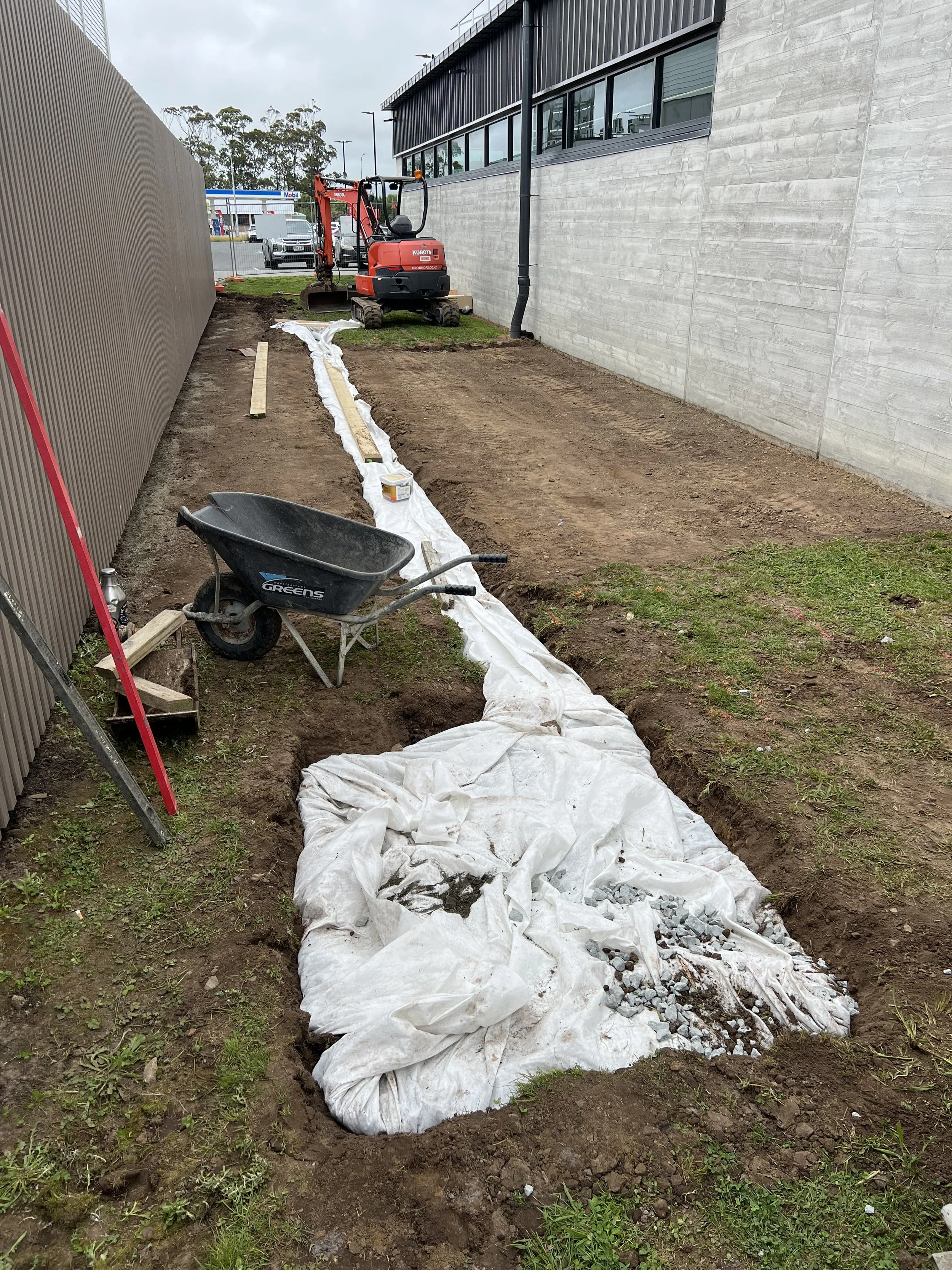 Subsoil drainage for lawn northland leading to less pit. and ready for soil 