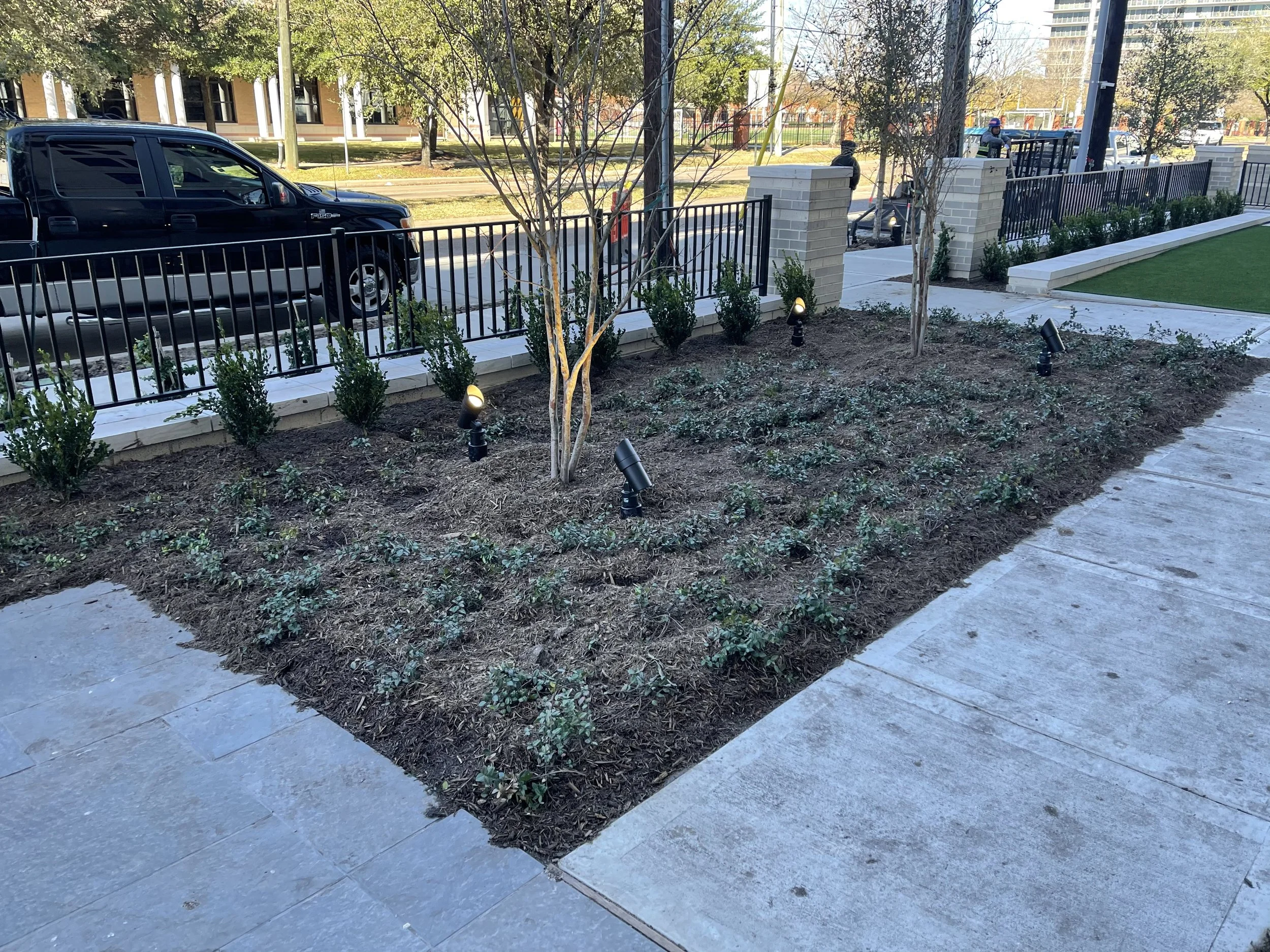 Novel River Oaks9.jpeg