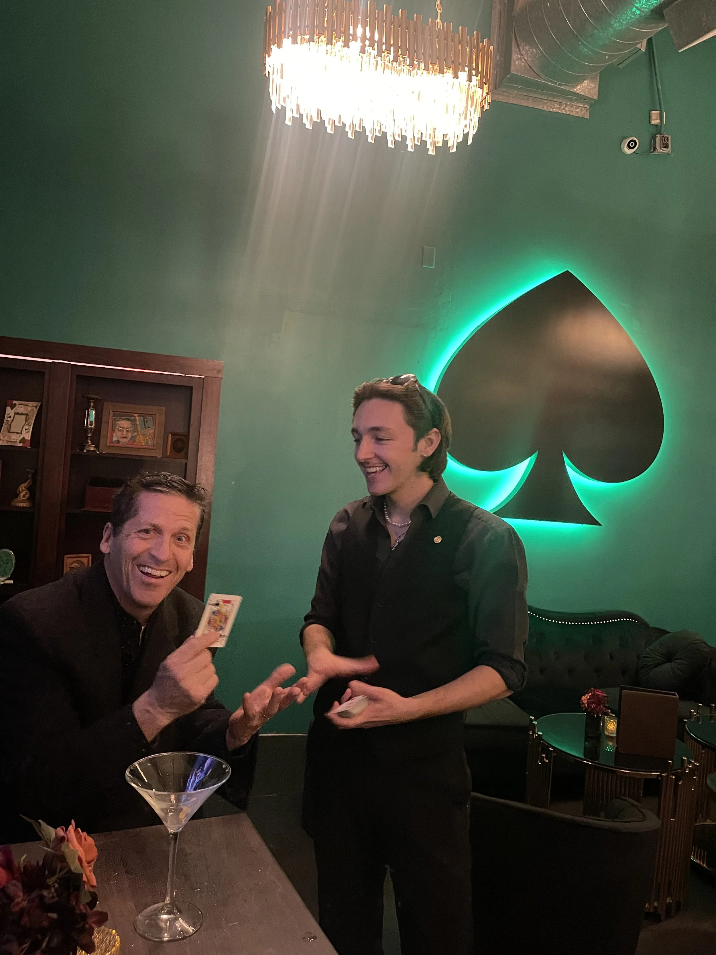 Illusions Magic Lounge Dec 2022