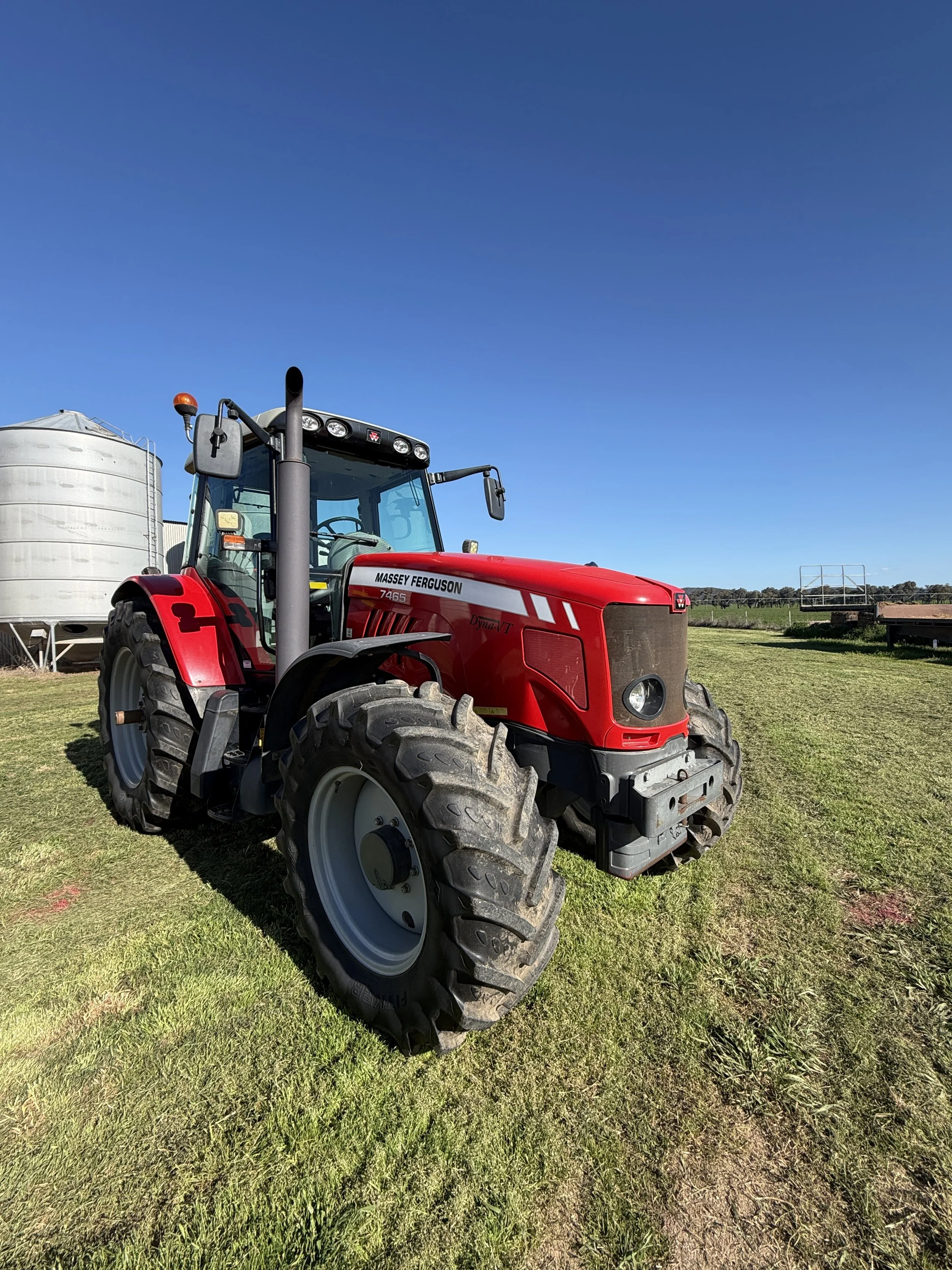 Massey Ferguson 7465 Dyna VT FWA Tractor.