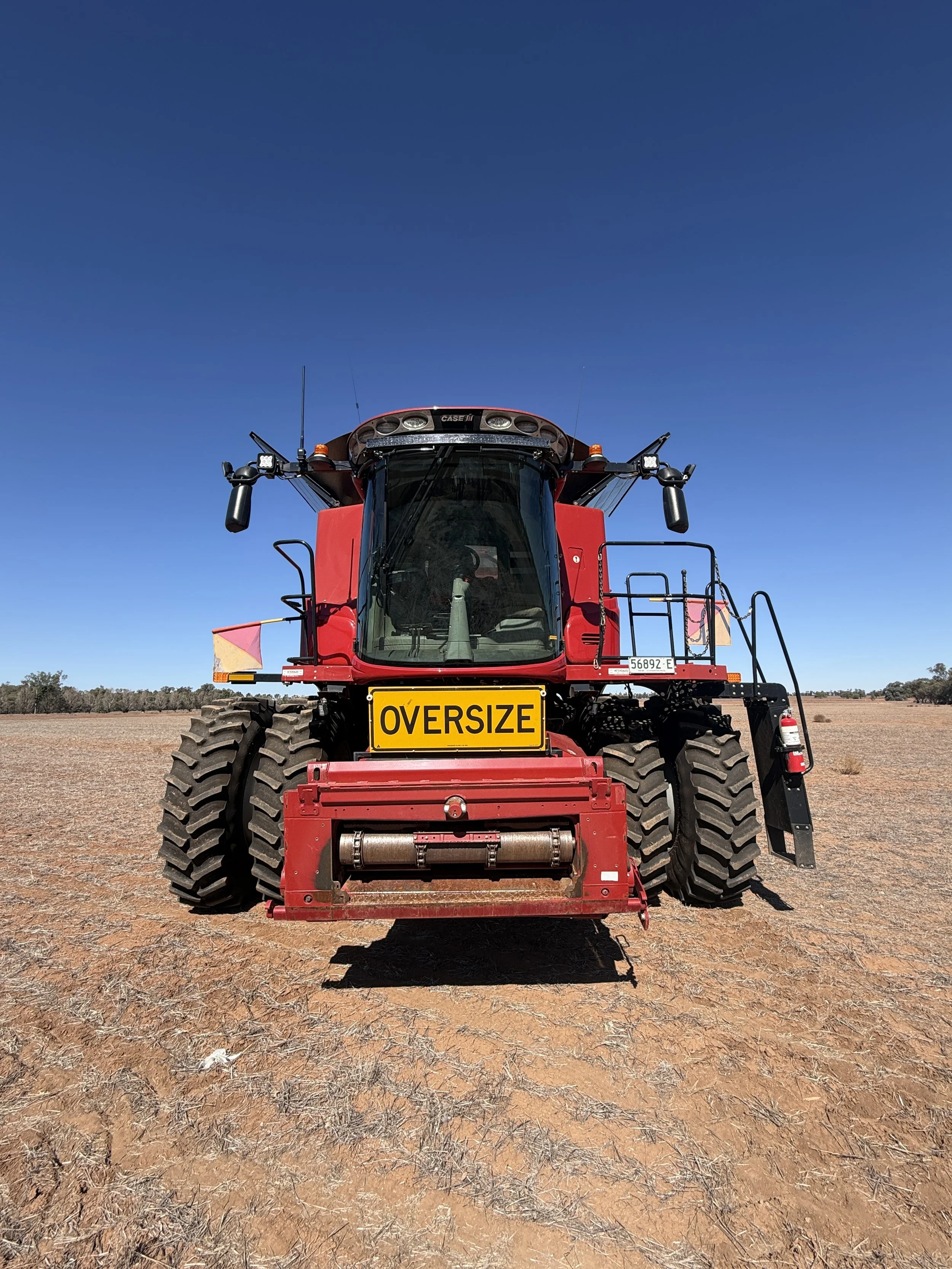 Case 9250 Combine + Macdon D145 + Trailer image 2