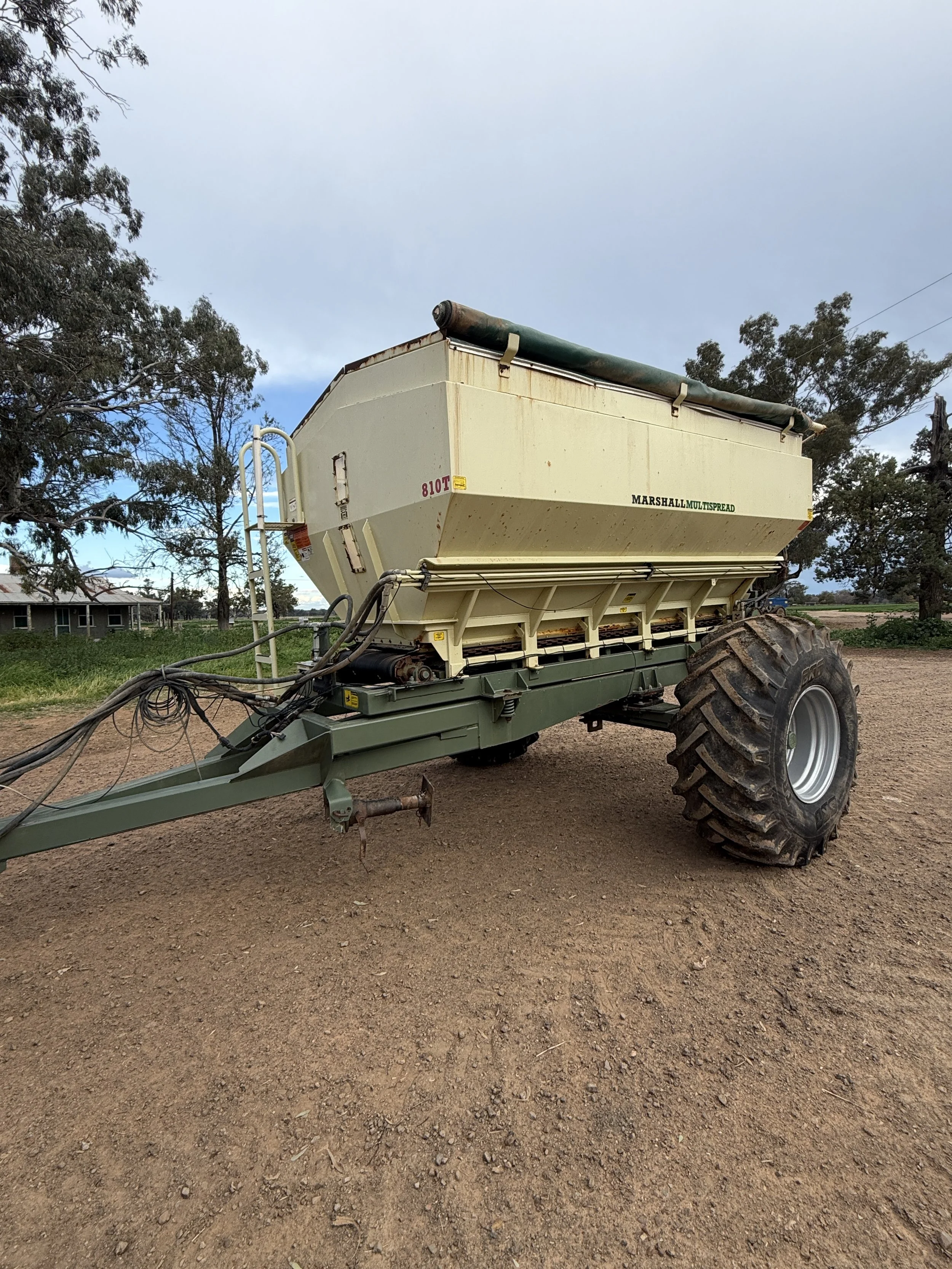 Marshall 810T Trailing Spreader image 7