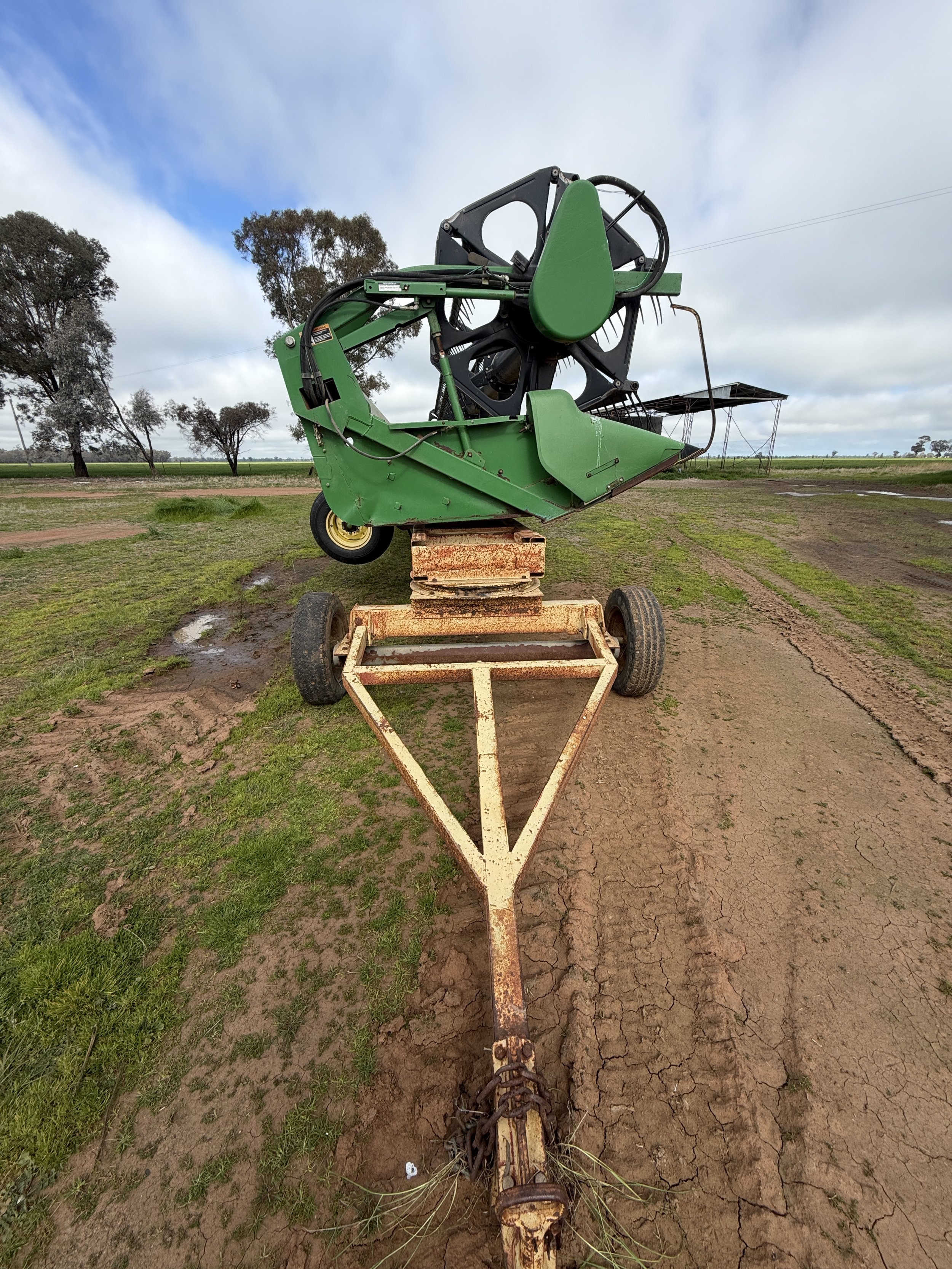 John Deere 936D  + Trailer image 9