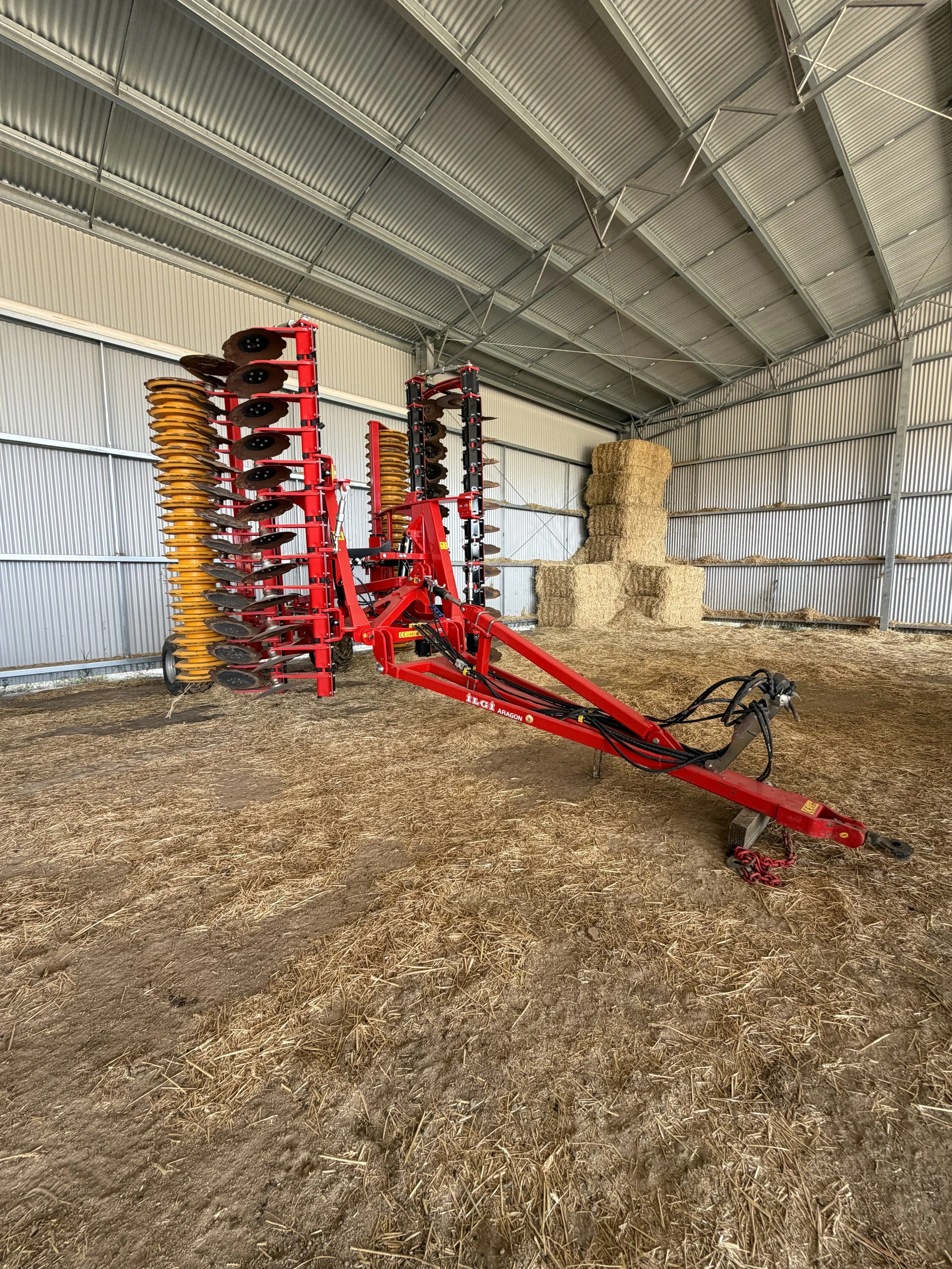 Aragon MX-K48-600 Trailing Disc Tiller.