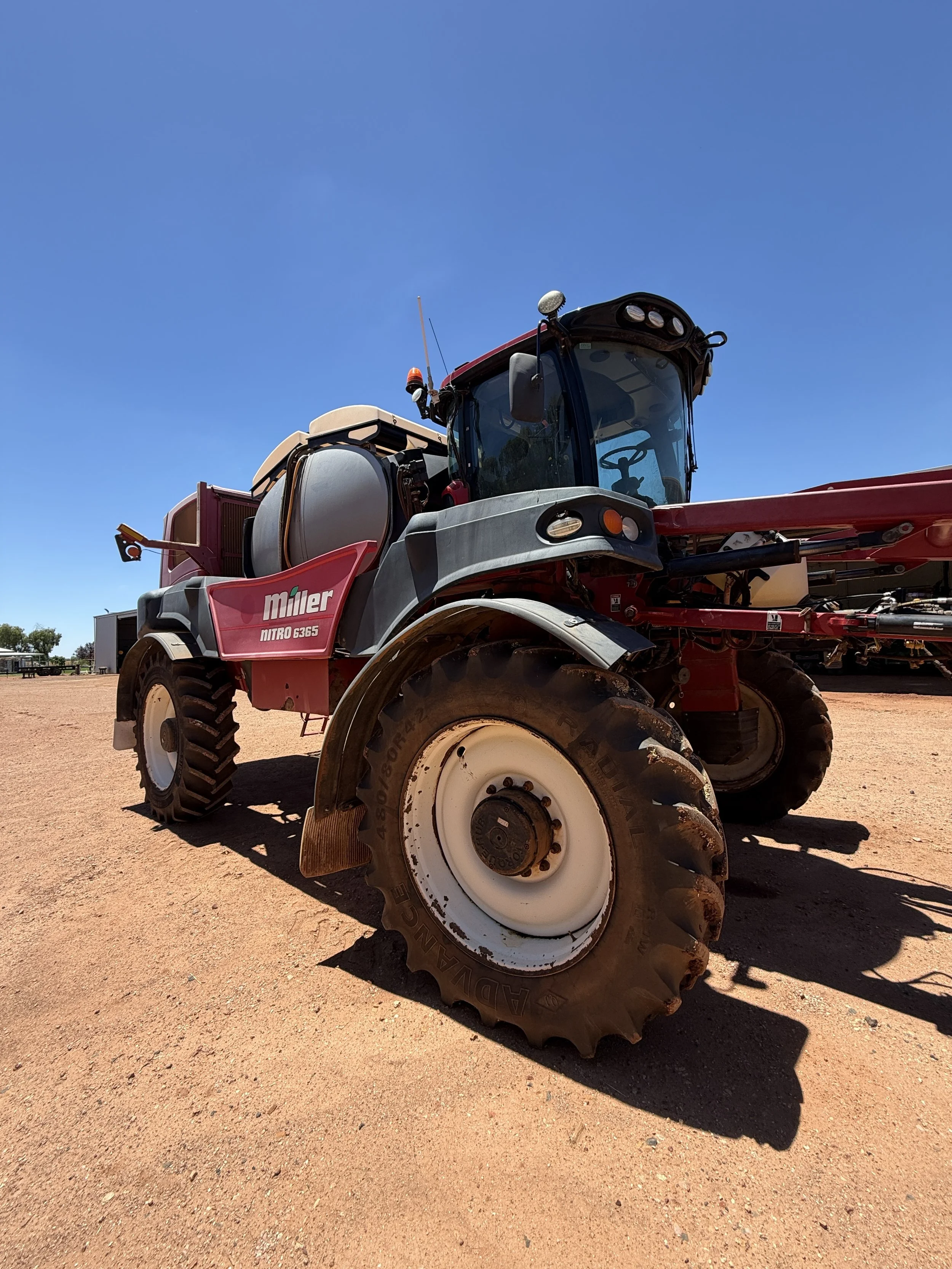 Miller Nitro 6365 Self Propelled Sprayer.
