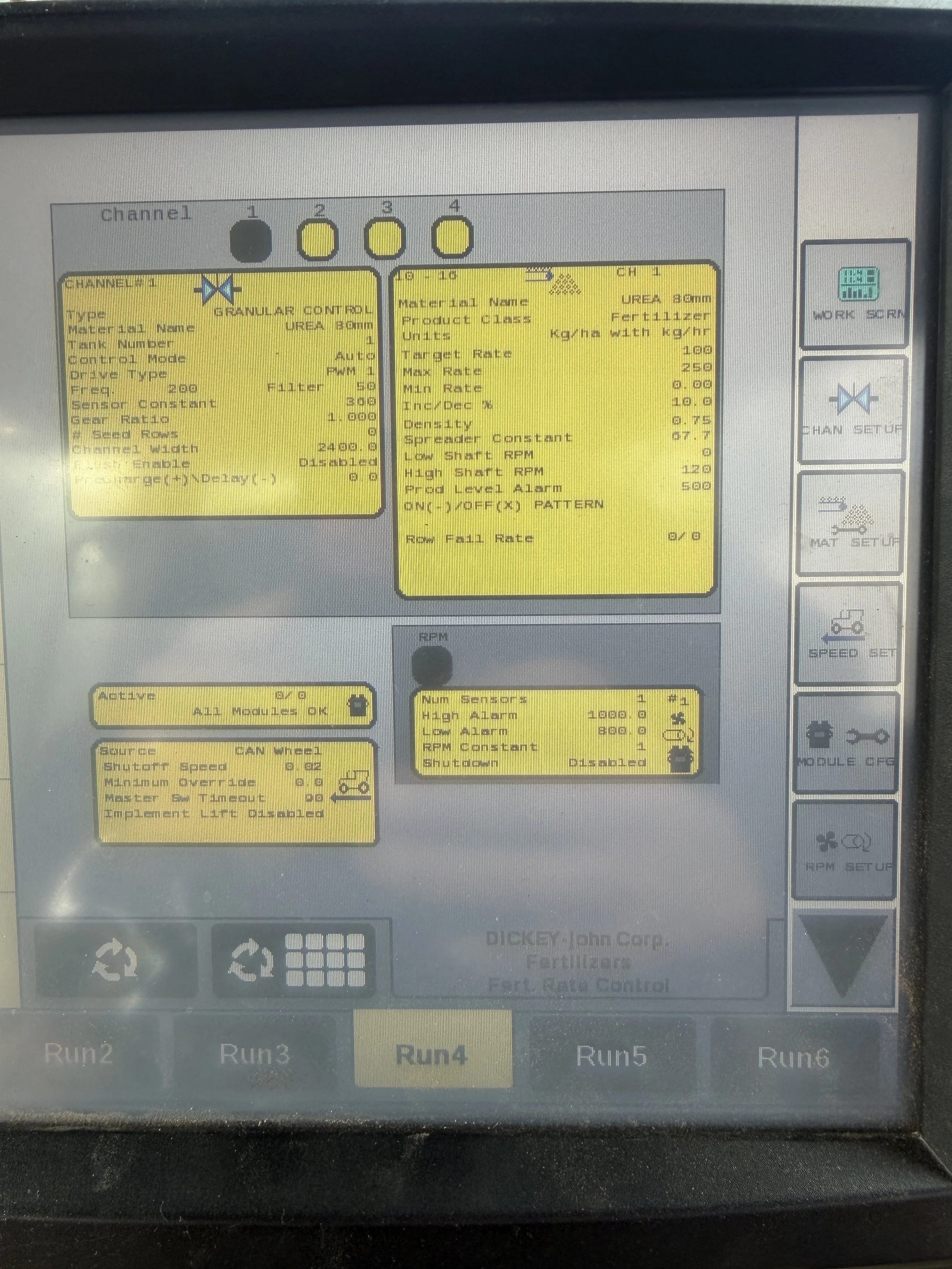 Marshall 810T Trailing Spreader image 11