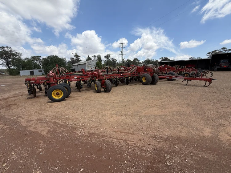 Bourgault 3320 60FT QDA Air Seeder for sale at Midstate Machinery Brokers