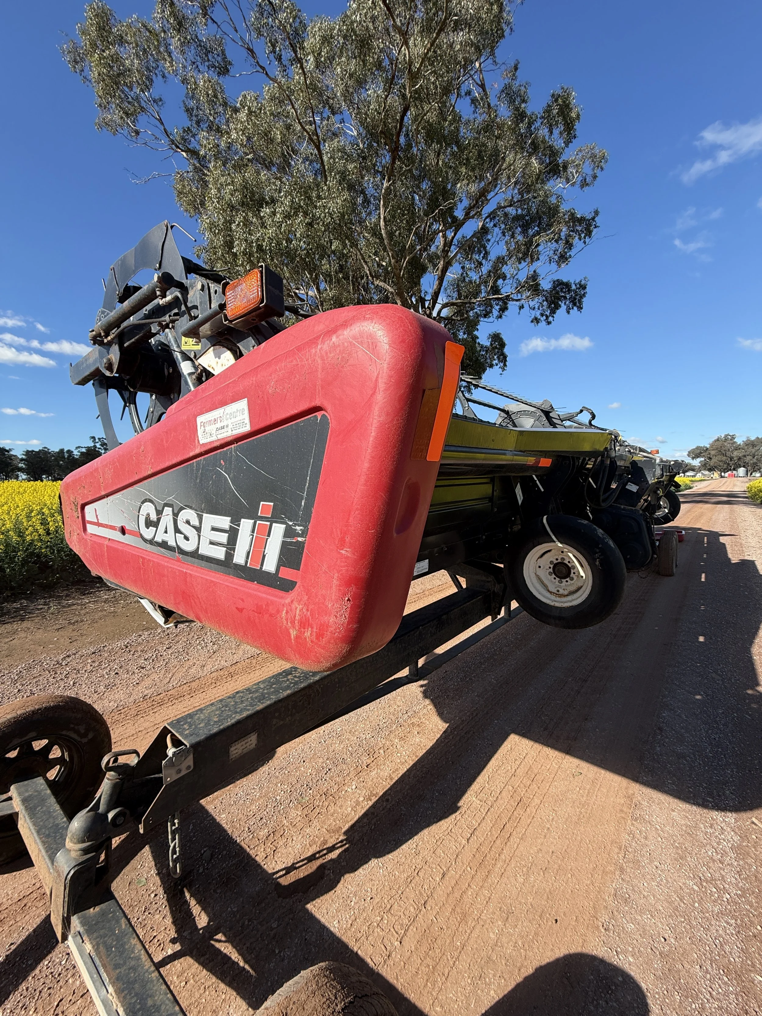 Case 6088 Combine with 2152 35Ft Front with Trailer image 23