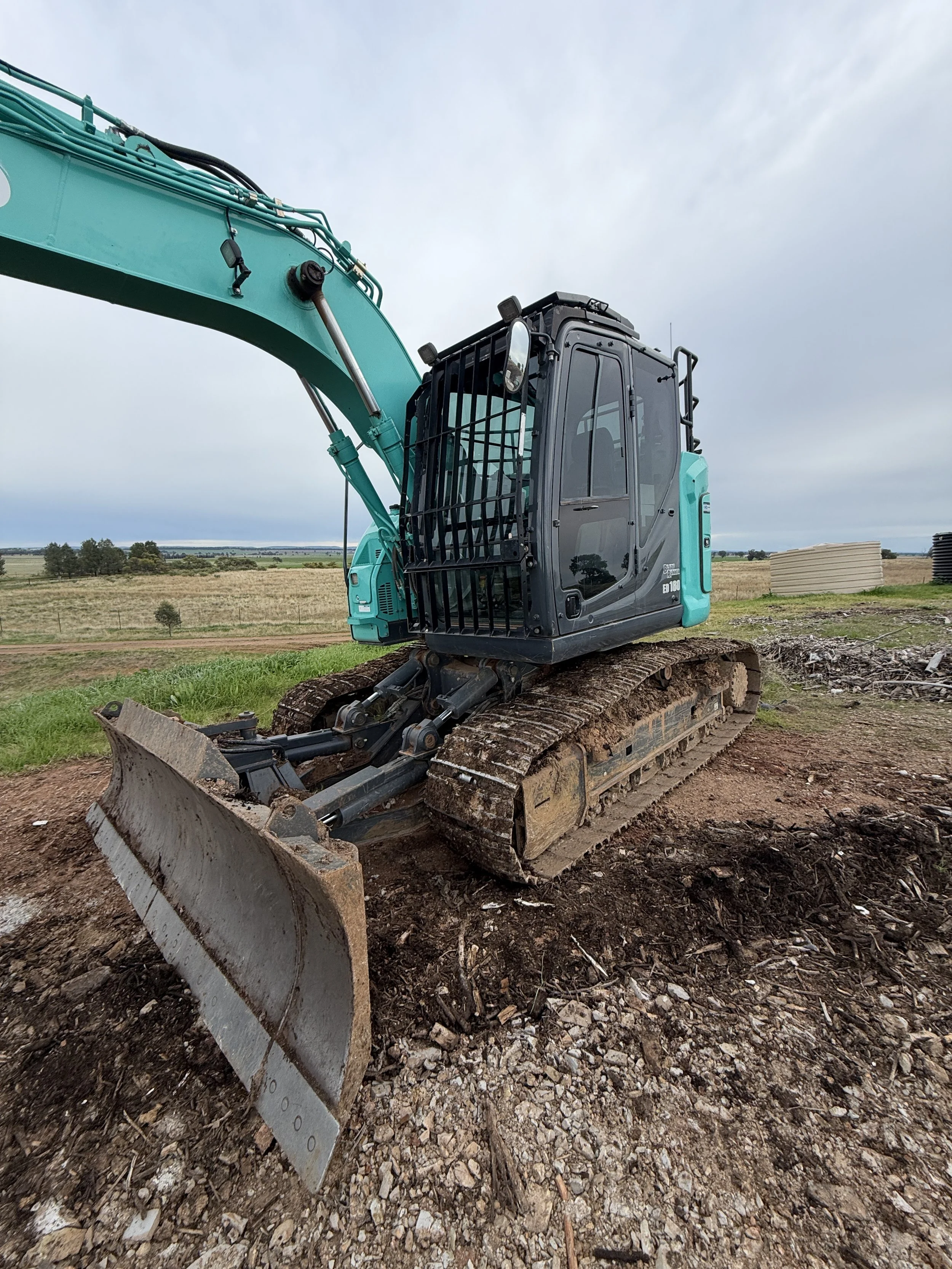Kobelco ED160-7 Blade Runner Excavator image 10