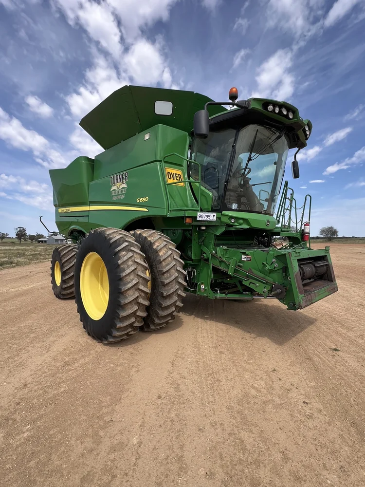 John Deere S680 Combine Base Unit Only for sale at Midstate Machinery Brokers