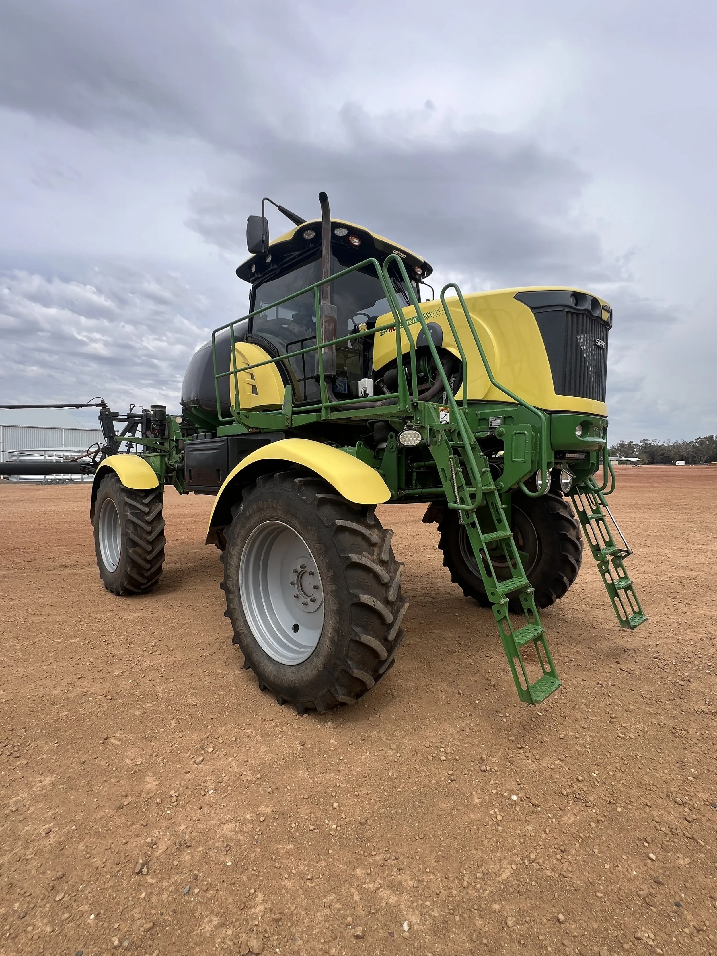 Caiman SPHC Self Propelled Sprayer.