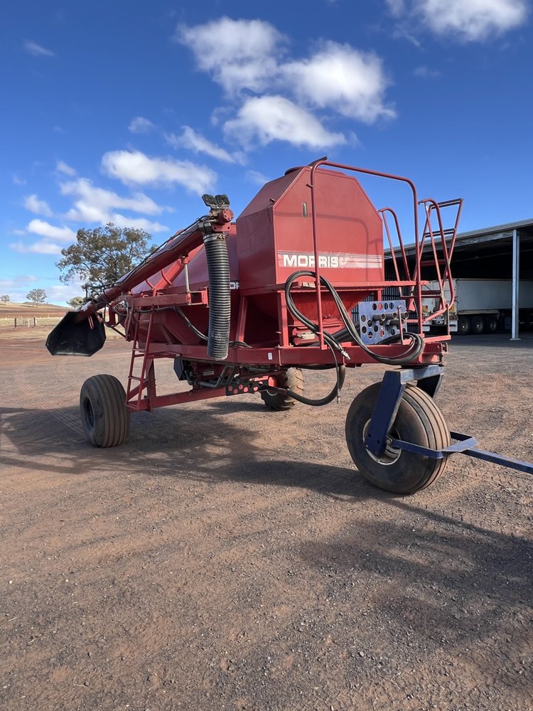 Morris 7130 Air Cart for sale at Midstate Machinery Brokers