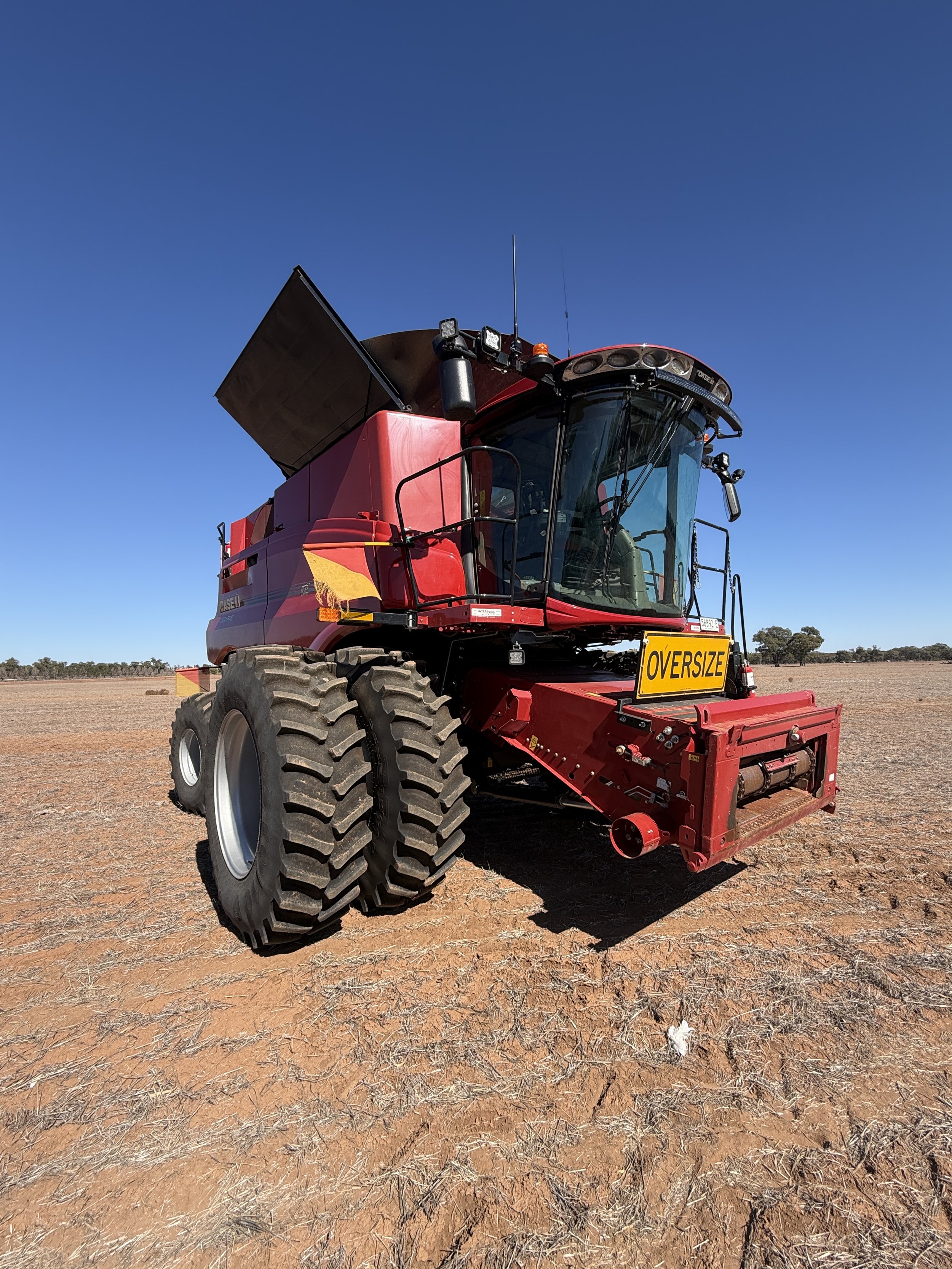 Case 9250 Combine + Macdon D145 + Trailer image 3