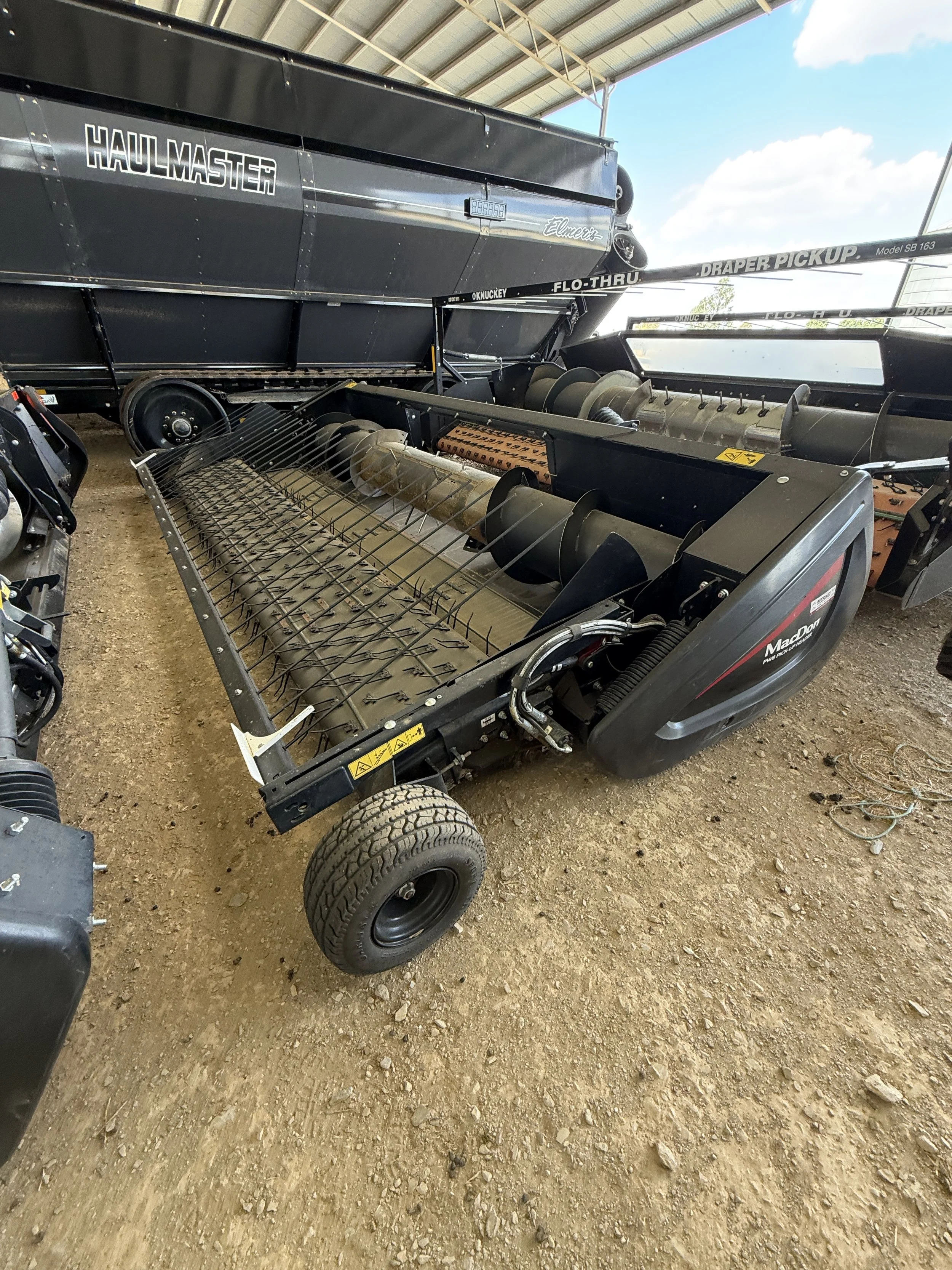 Macdon PW8 Pick Up Front.