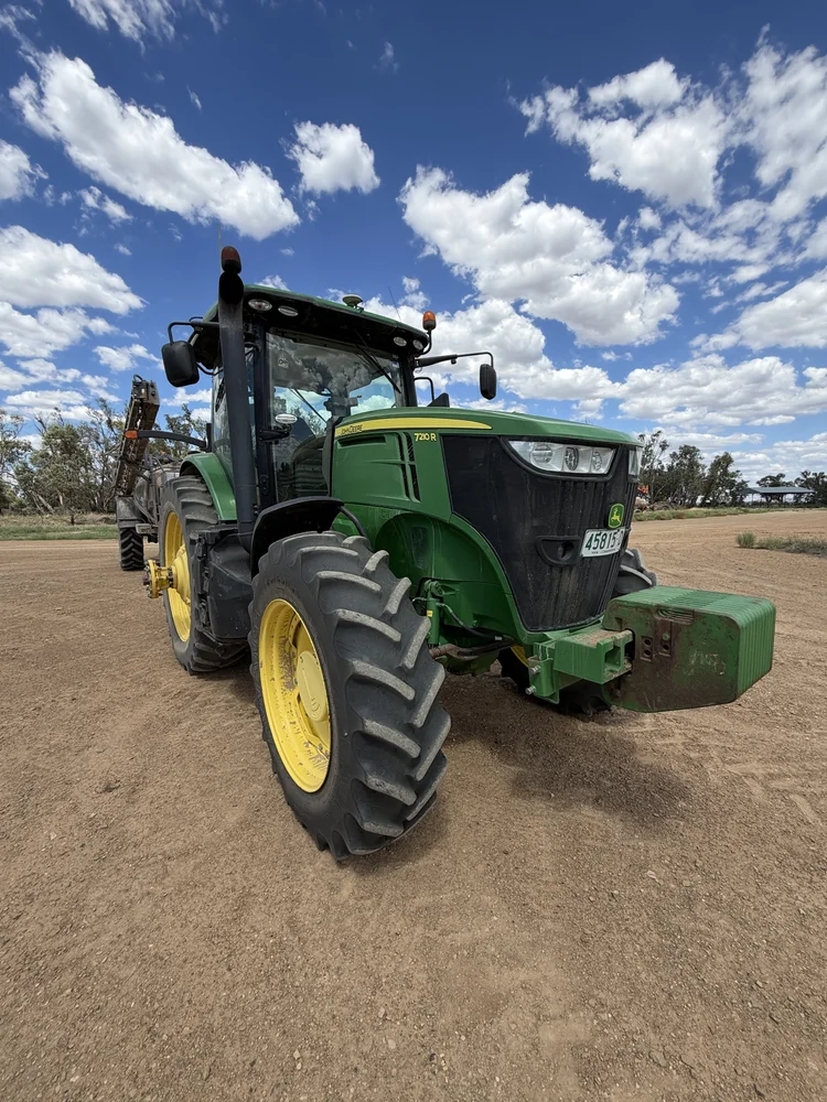 John Deere 7210R FWA Tractor for sale at Midstate Machinery Brokers