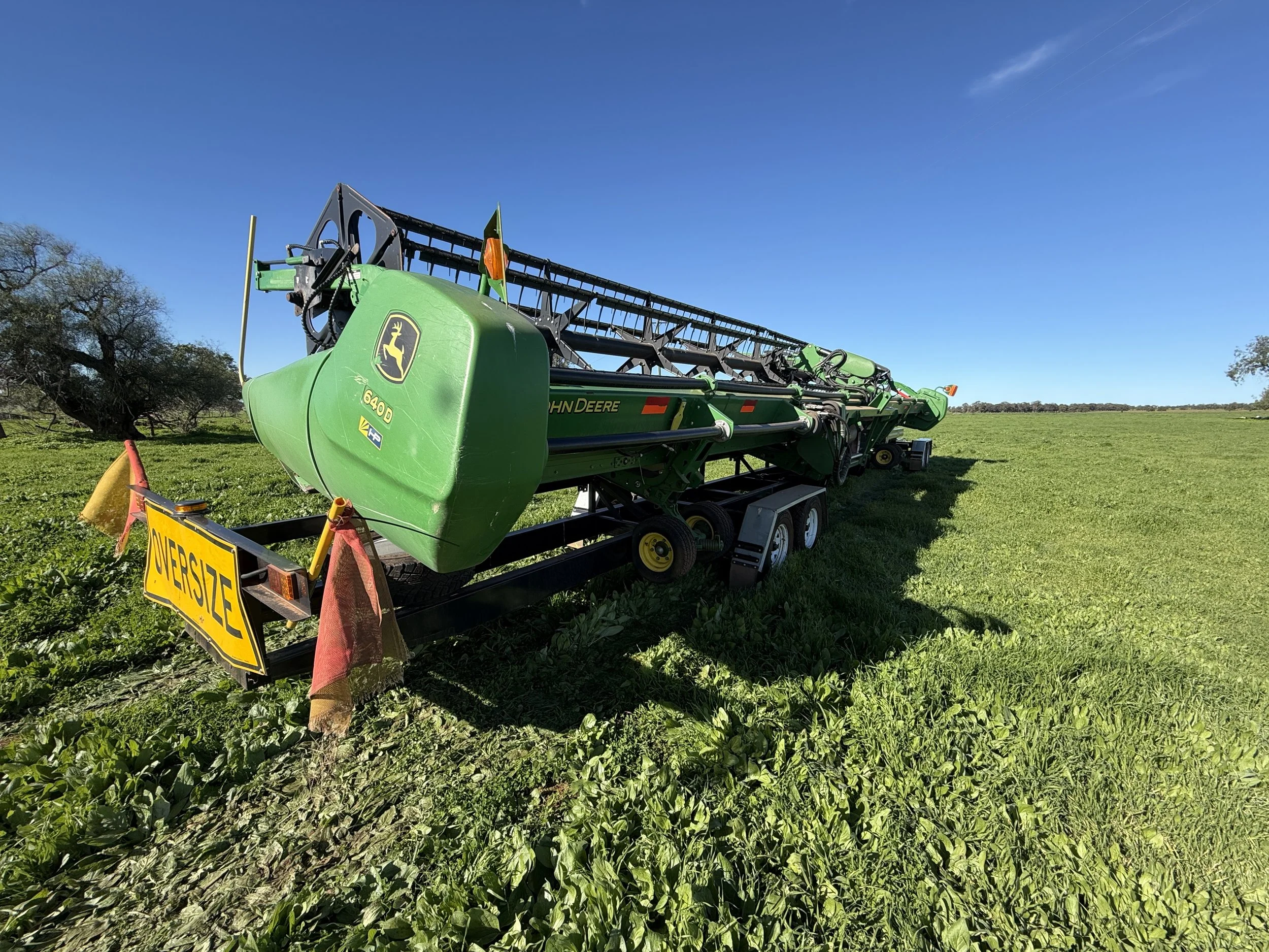 John Deere 640D Front + Trailer image 9