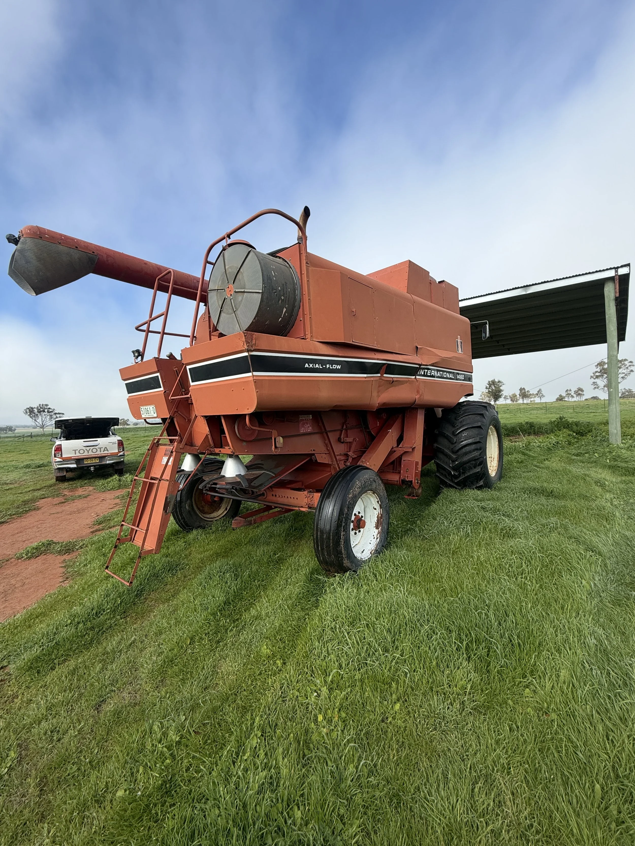 Case 1460 Combine + 25FT Front image 4