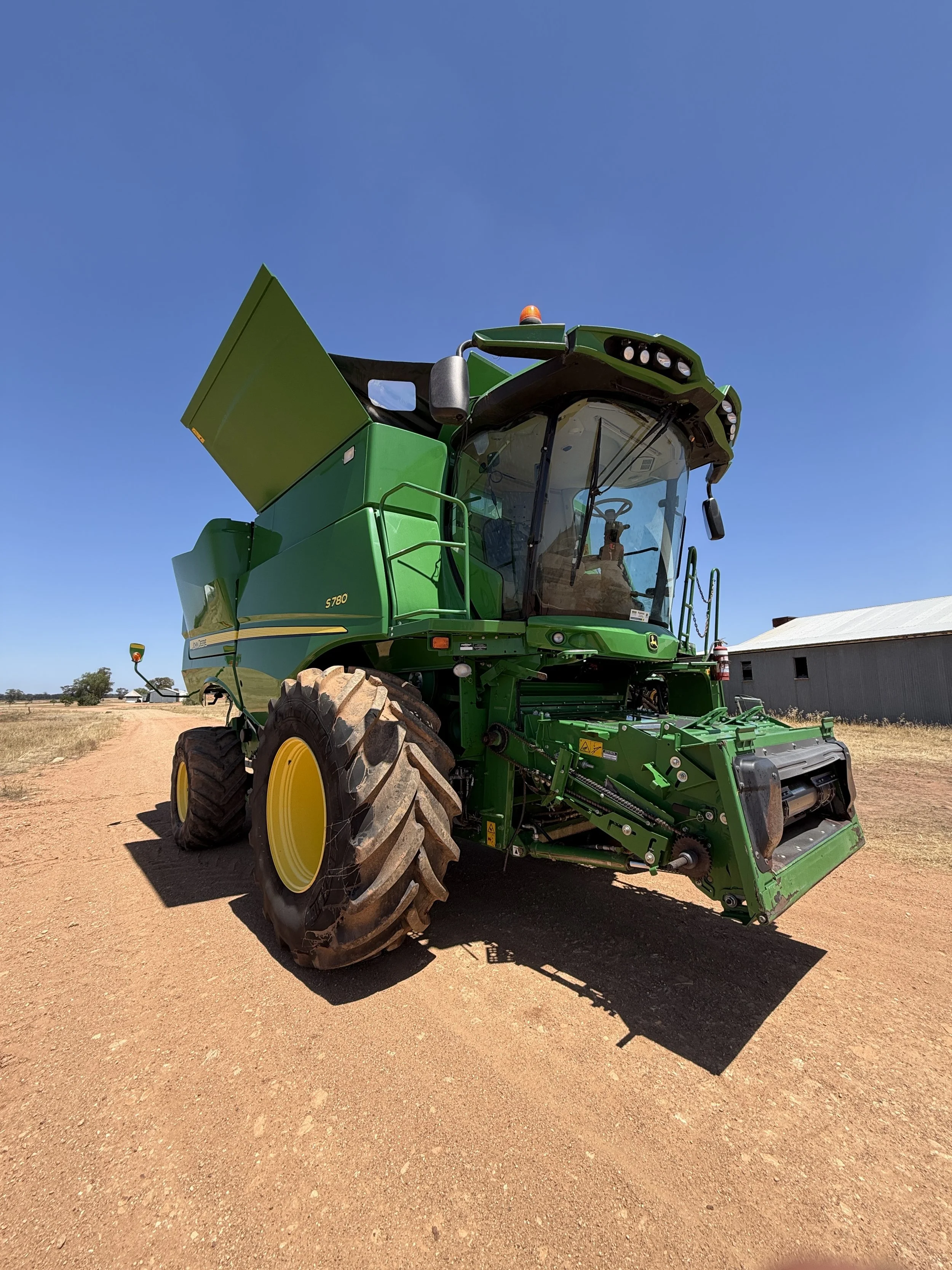 John Deere S780 Combine Base unit only.