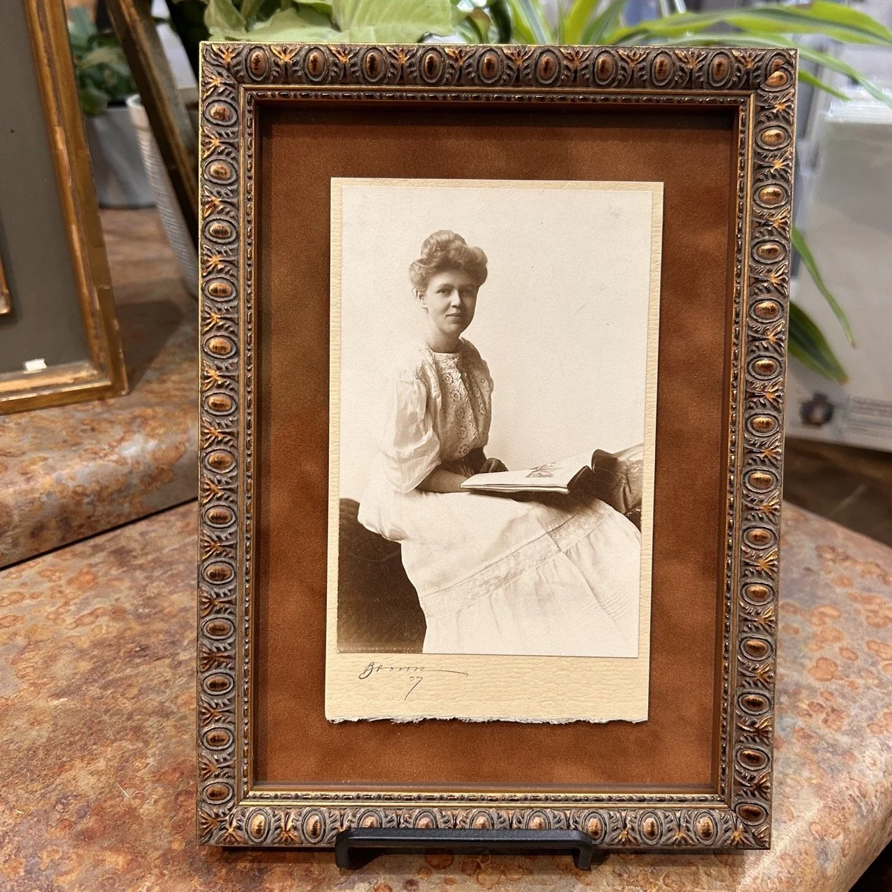 IMG_7569 2 Large.jpeg