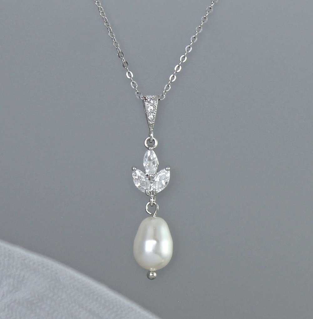 https://i.etsystatic.com/5939762/r/il/8784f2/784761016/il_fullxfull.784761016_mblu.jpg