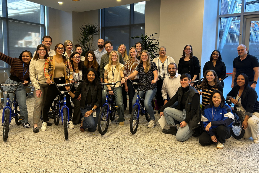 How Team Building Through Philanthropy Boosts Employee Motivation