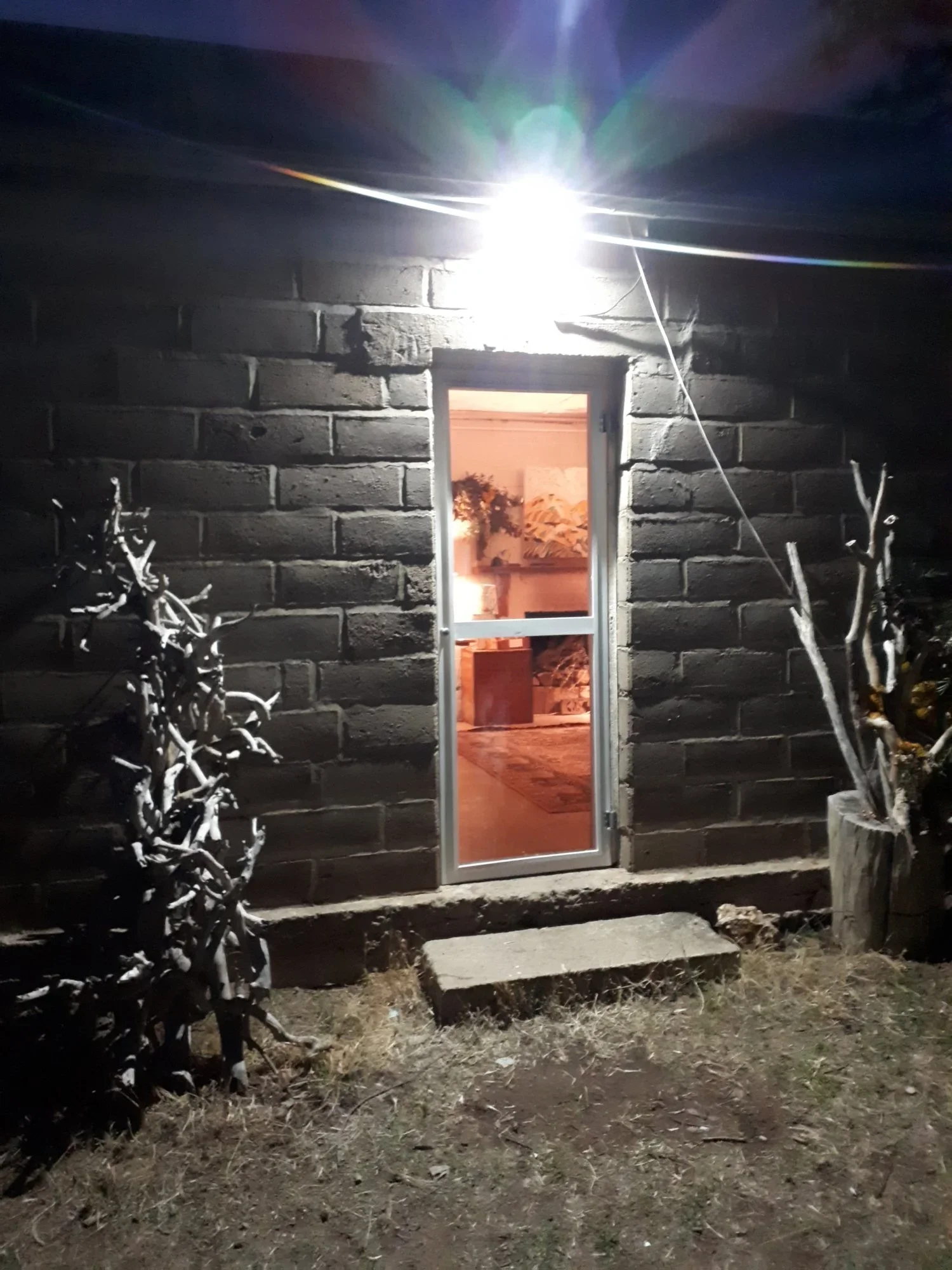 Thursday-Nights-at-The-Westbourne-Huts.webp