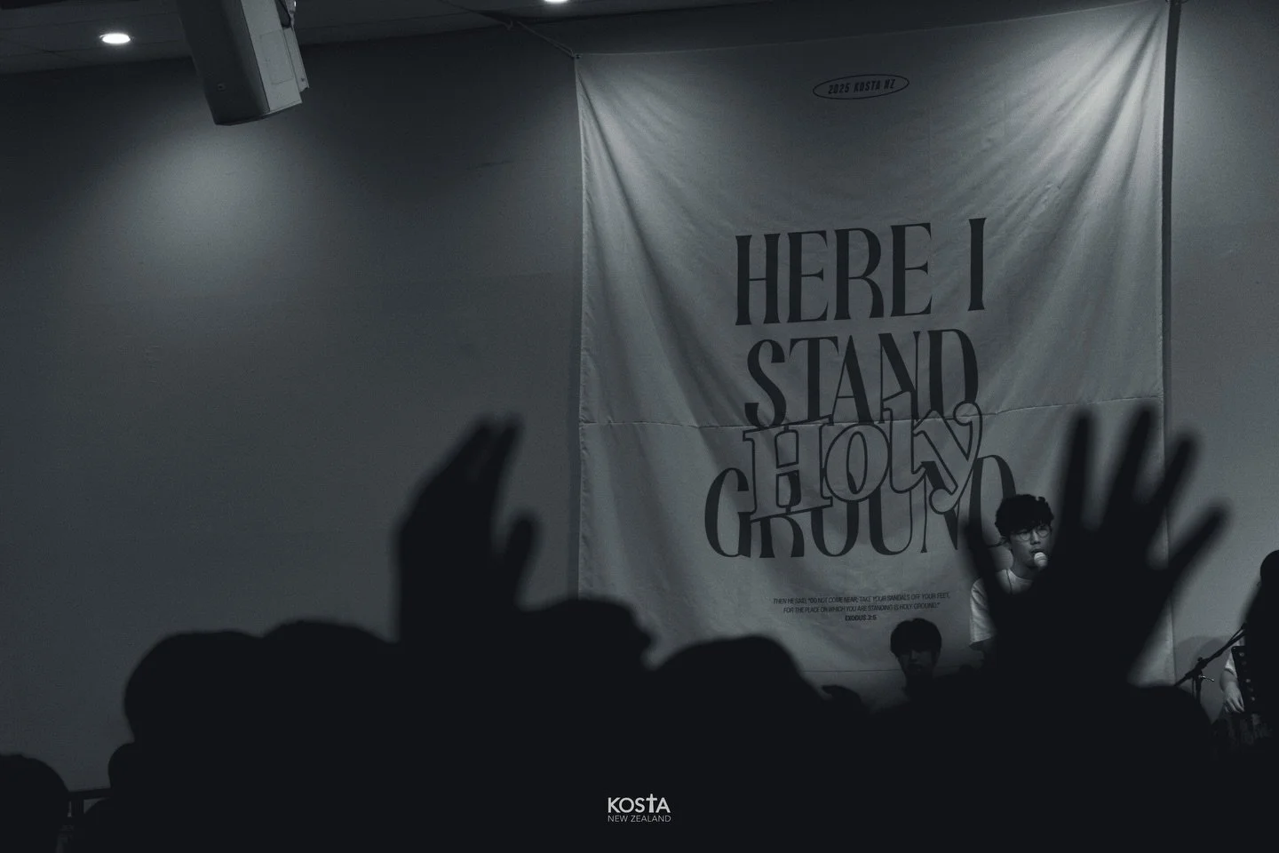 2025 KOSTA NZ |  DAY TWO.ver2

2025 청년 코스타 둘째날, 어떤 순간이 가장 마음에 남는 순간이었나요? 함께 찬양하고 함께 예배하고, 함께하는 모든 순간이 은혜입니다 💗💗모두 내일 봅시다! 💗💗

#kostanz25 #kostanewzealand 
#내가선곳거룩한땅 #hereistandholyground
#calling #daytwo✌