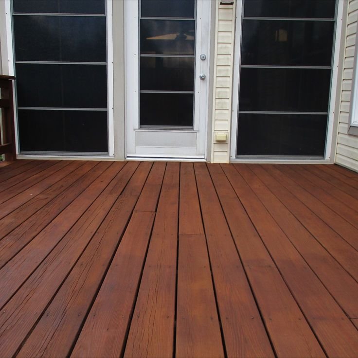 Why Old Stain Needs to Be Removed Before Applying New Deck Stain