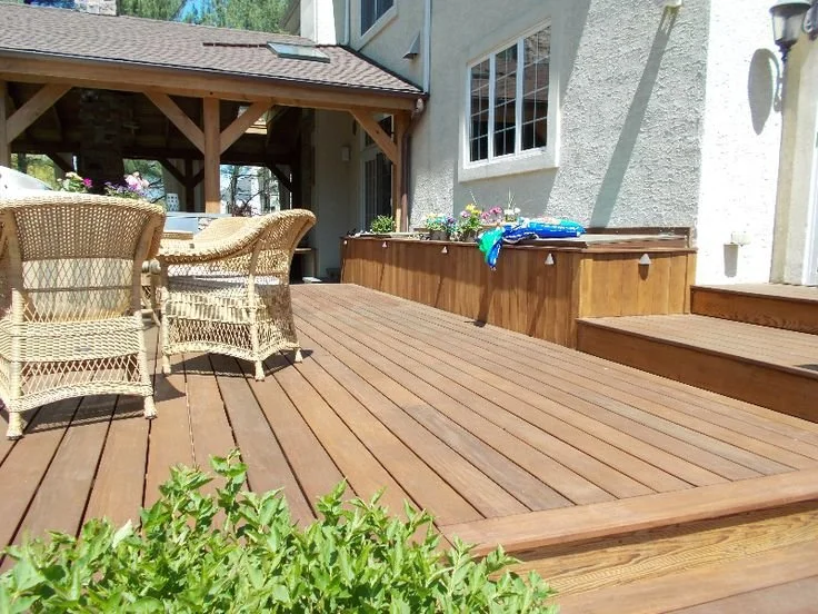 How to Choose the Right Deck Stain for Your Wood