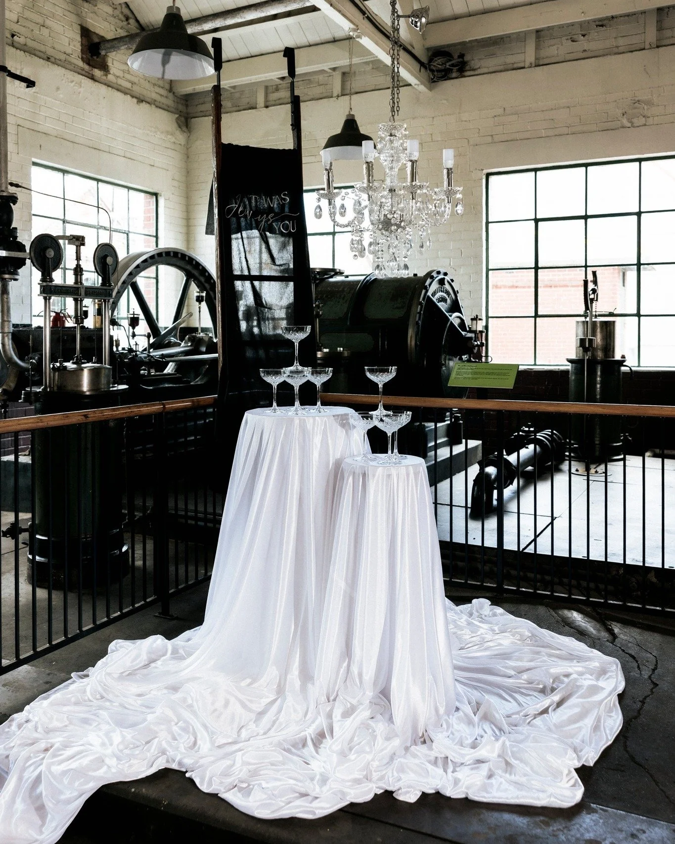 Feature draping is one of those details that quietly transforms a space.

We&rsquo;re loving how it&rsquo;s being used in so many different ways, softening, framing, elevating, without ever feeling overdone.

https://www.nichollsandco.com/hire

Plann