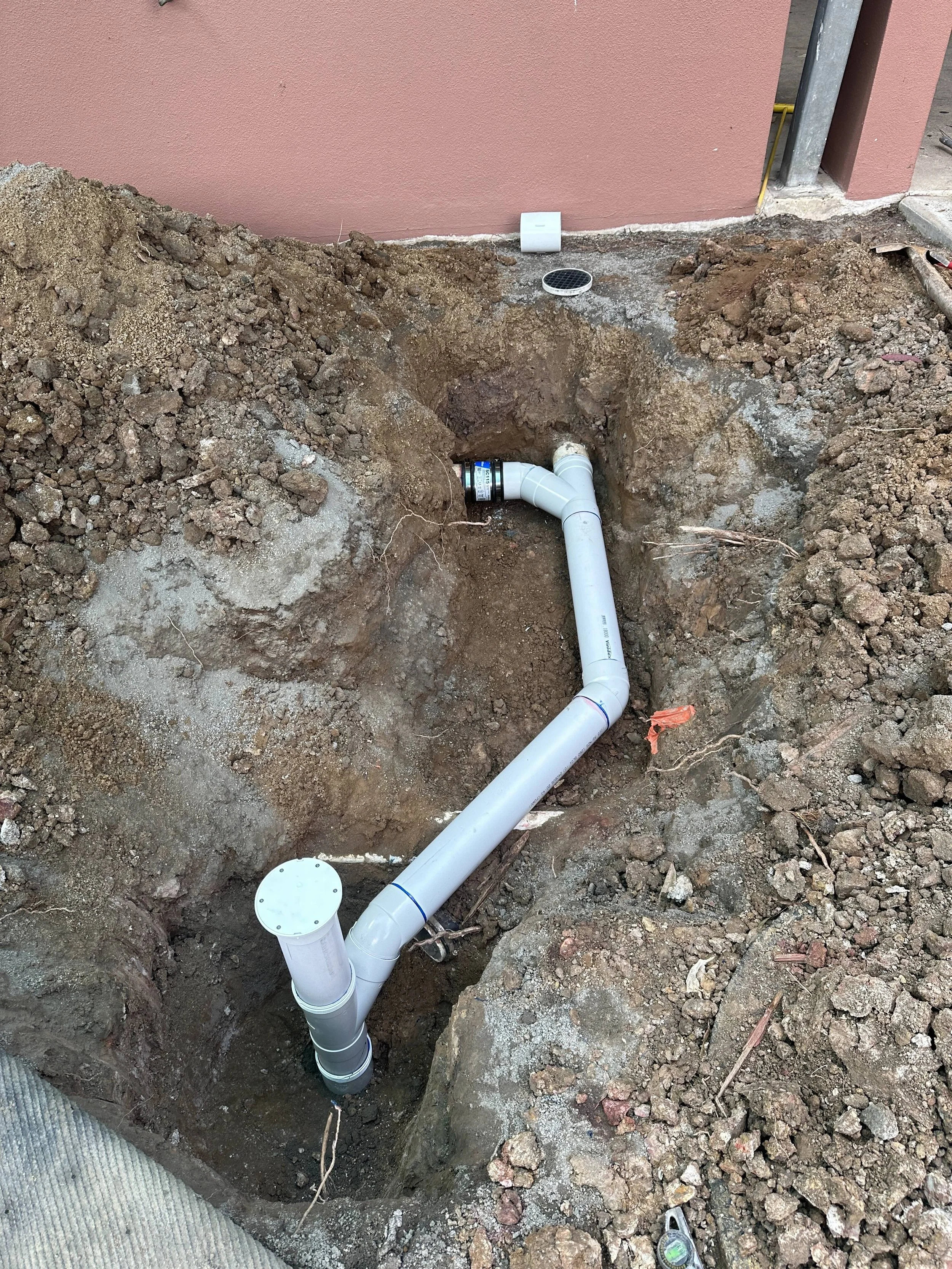 best emergency plumber noosa broken sewer repairs