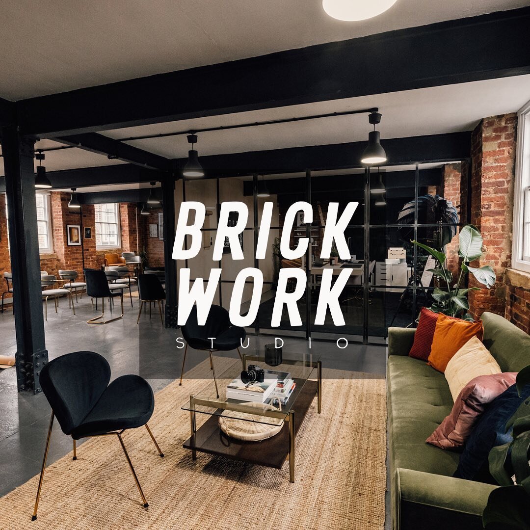 🙌🏼 Located in Darley Abbey Mills is a brilliant creative lifestyle space in Derby, Brickwork Studio! 

Brickwork Studio has a lot to offer for all of those creatives out there looking for some studio space. There is space for meetings, podcasts, ph