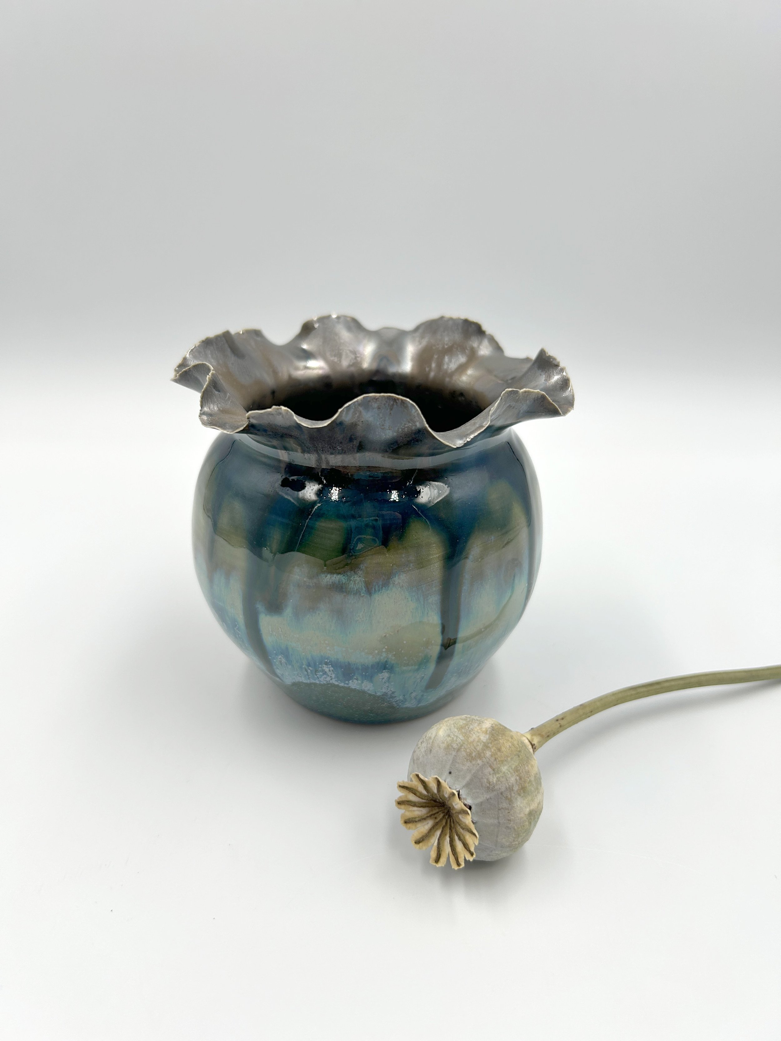 Flutter Vase Deep Green Blue Bronze 3.jpg