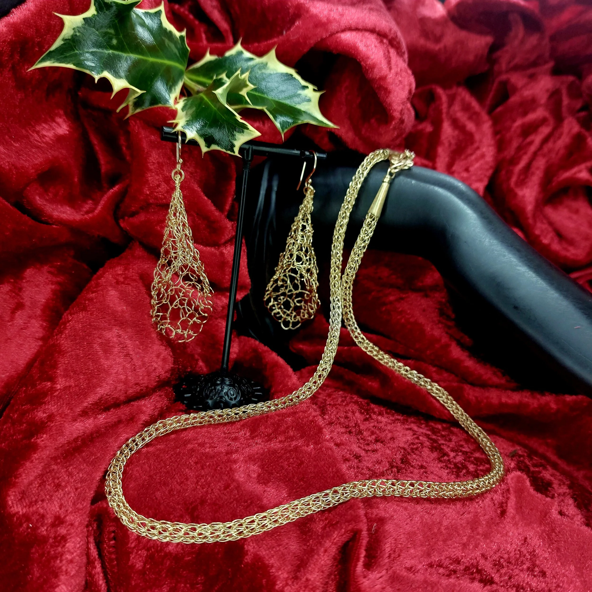 9ct Viking Weave Necklace £3,385 and Lace Earring £667. .jpg