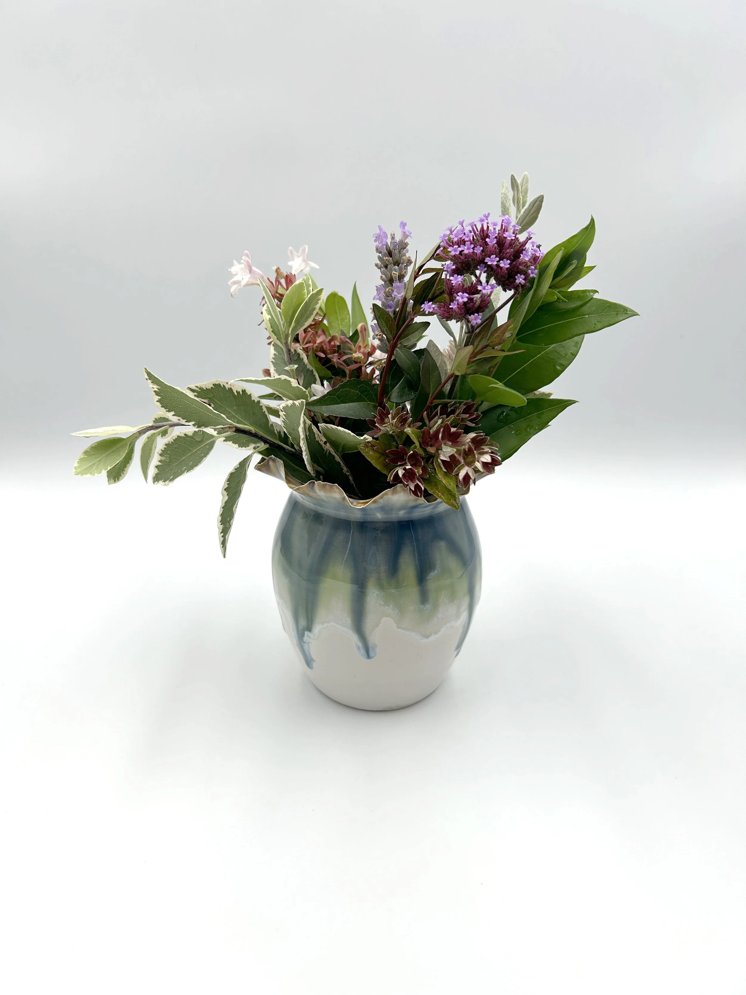 Flutter Vase Blue Green Flow 6.jpg