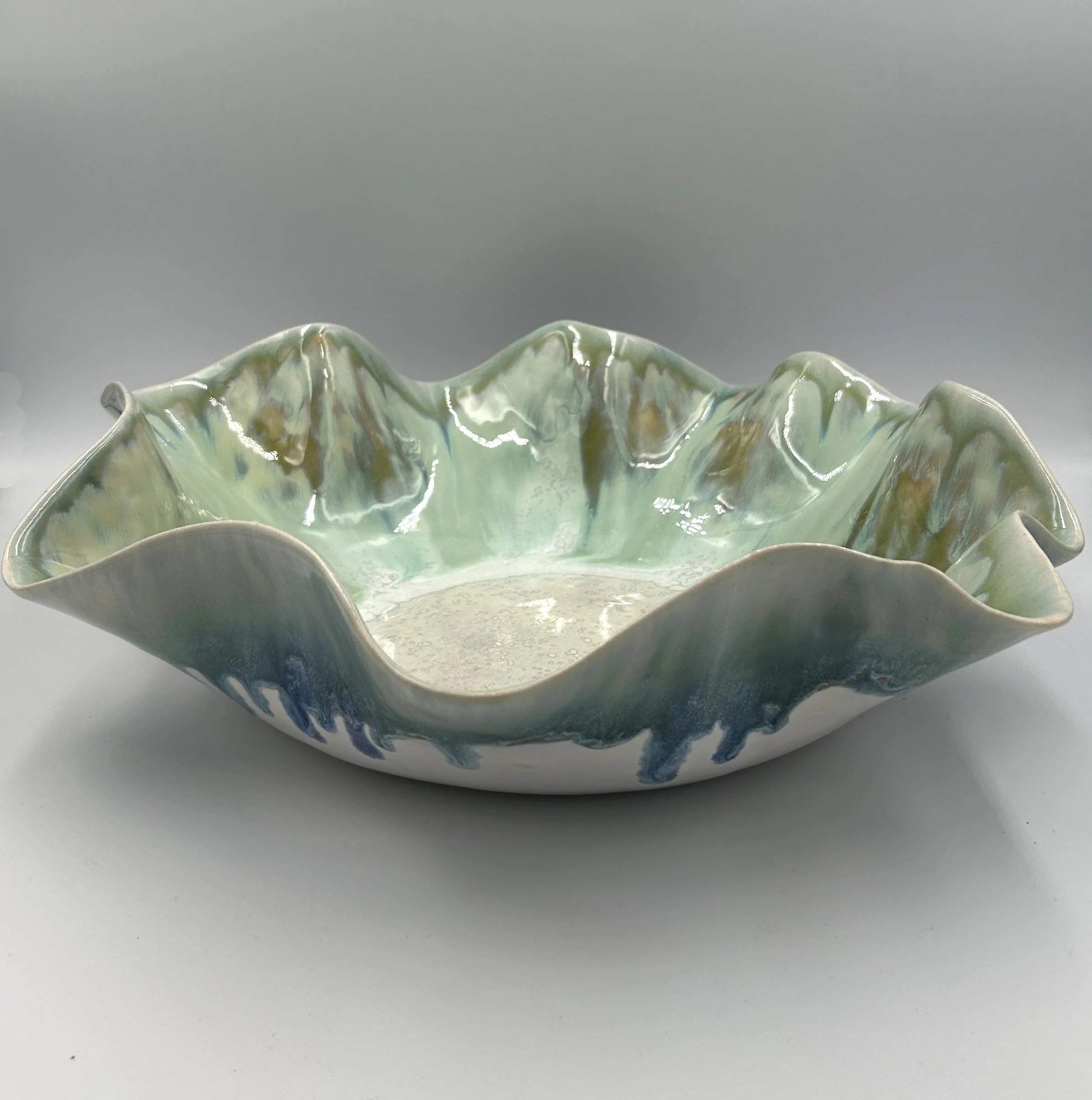 Green White Flutter Bowl.jpg