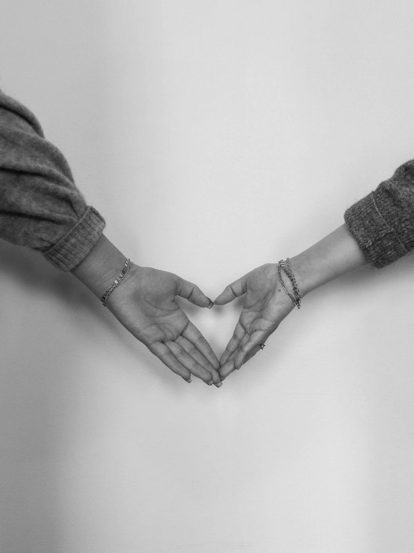 ✨ Witches Supporting Witches ✨

Grab your coven and join us for a magical Galentine&rsquo;s night at the Grand Garage 🕯️💫

🗓 Friday, February 13th
⏰ 5&ndash;8 PM
📍 324 Main St. S., Stillwater

Gold &amp; Eight is teaming up with our fellow Grand 