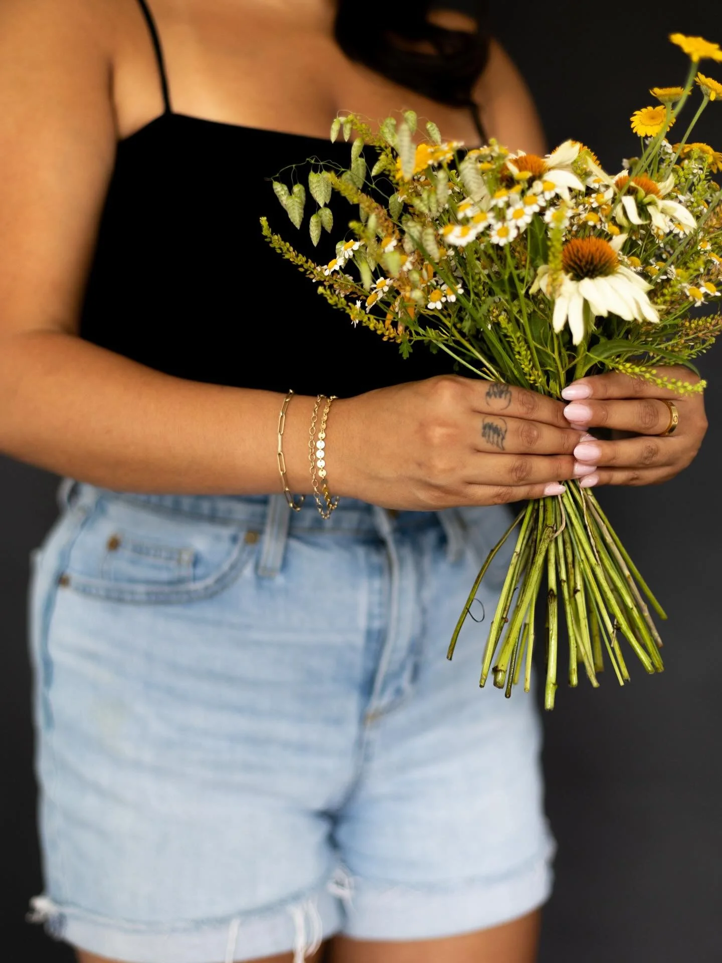 ✨Sparkle at Gold &amp; Eight! ✨

Planning to come see us in Stillwater? Here is the schedule for the week as we get ready for our big move!

🗓 THIS WEEK&rsquo;S HOURS:
✨ WED: CLOSED (Private Party! 🥂)
✨ THU&ndash;SAT: 12 PM &ndash; 6 PM
✨ SUN: 12 P