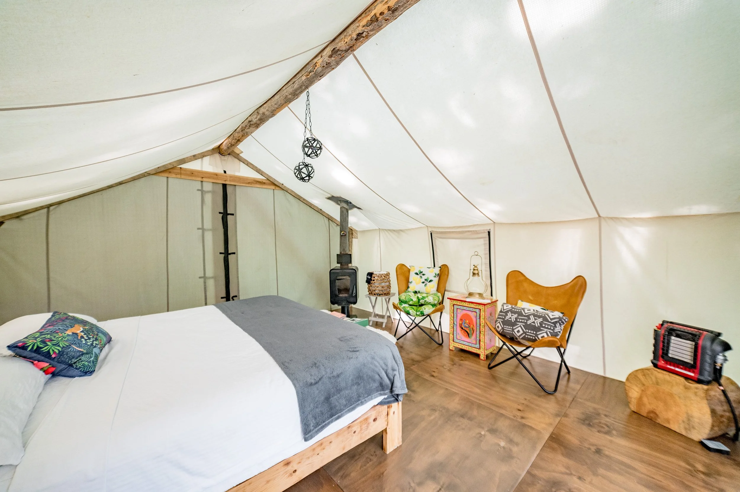 Tent16-18.jpg