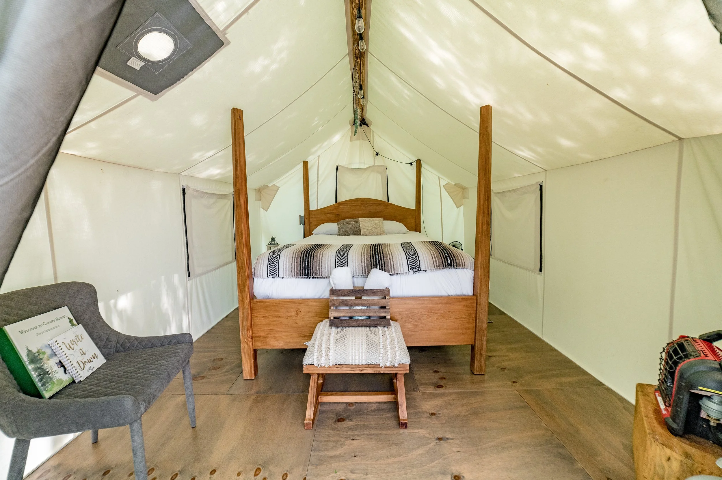 Tent16-8.jpg