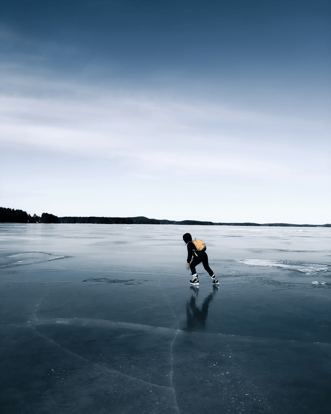 luistelu luonnonjaalla aurora suhonen.png