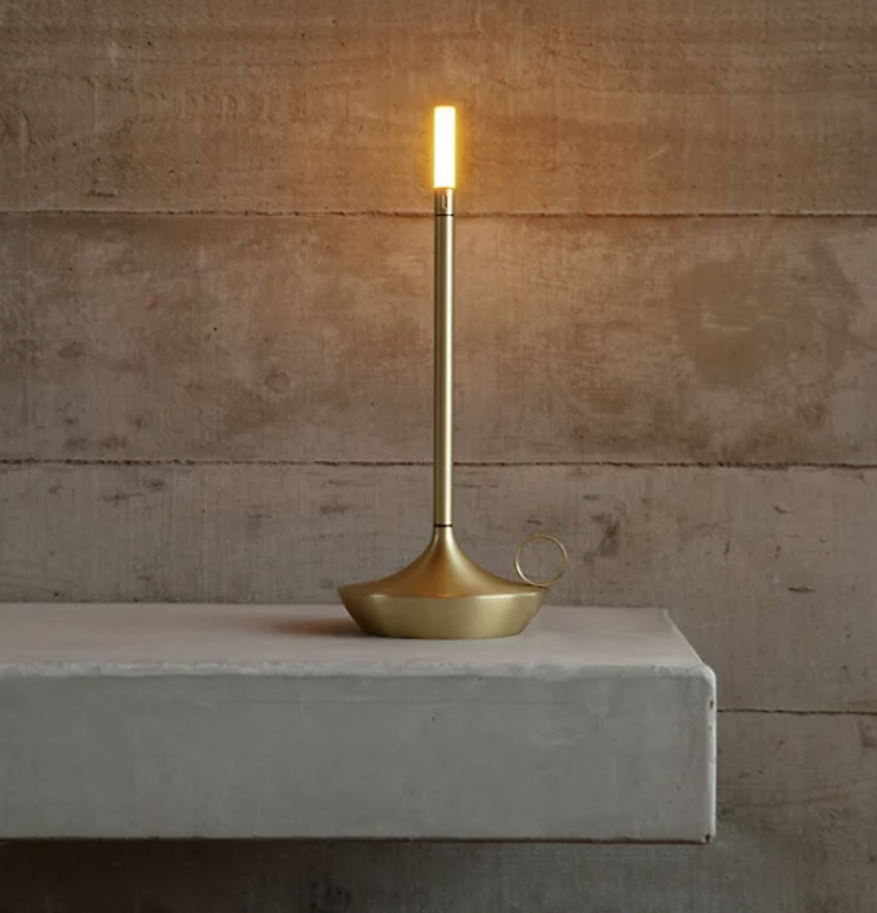 Wick Rechargeable LED Table Lamp