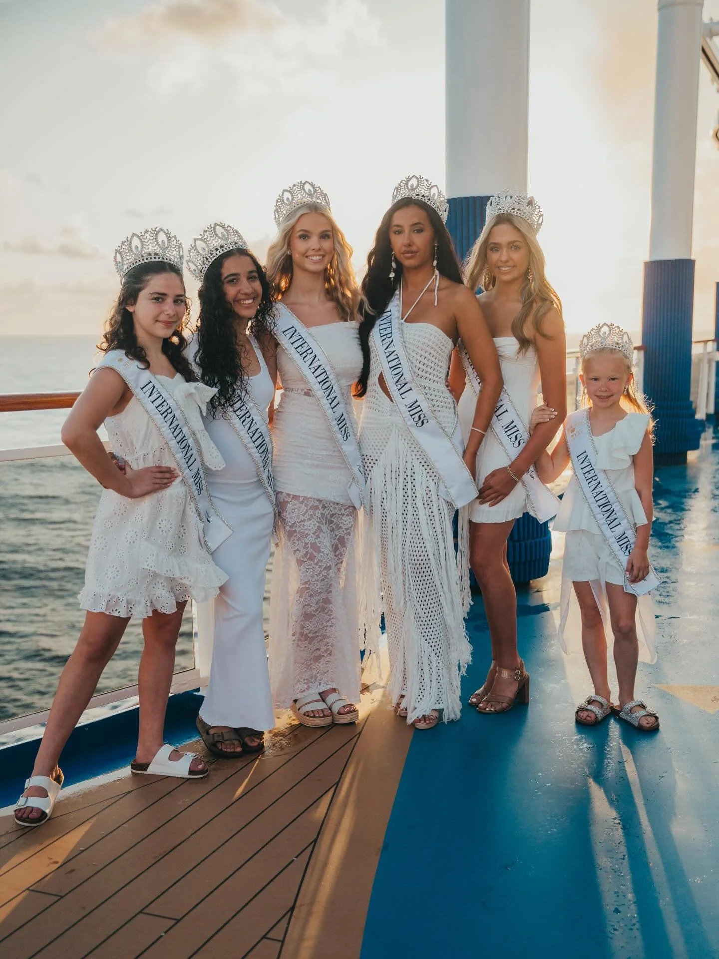 Sunshine, ocean breeze, and unforgettable memories 🌊✨ Our International Miss queens brought the glow and the grace to the cruise, creating moments we&rsquo;ll never forget. 👑💙