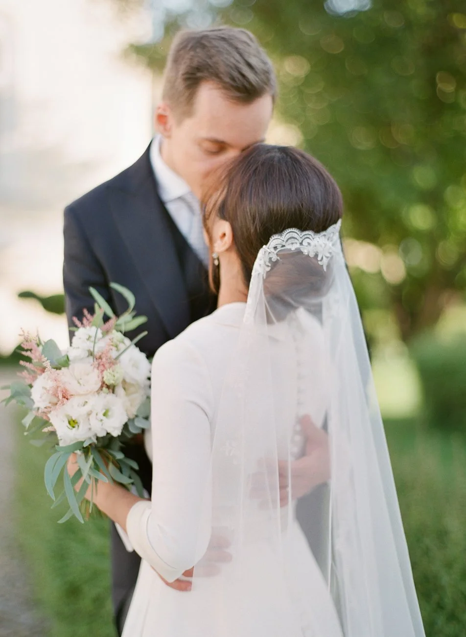 Chateau+Amade+wedding+photographer+Nikol+Bodnarova+143 (1).jpg