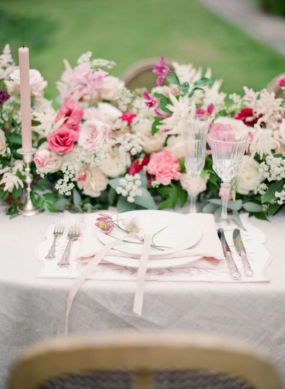 chateau_trebesice_wedding_photographer_prague_wedding_82.jpeg