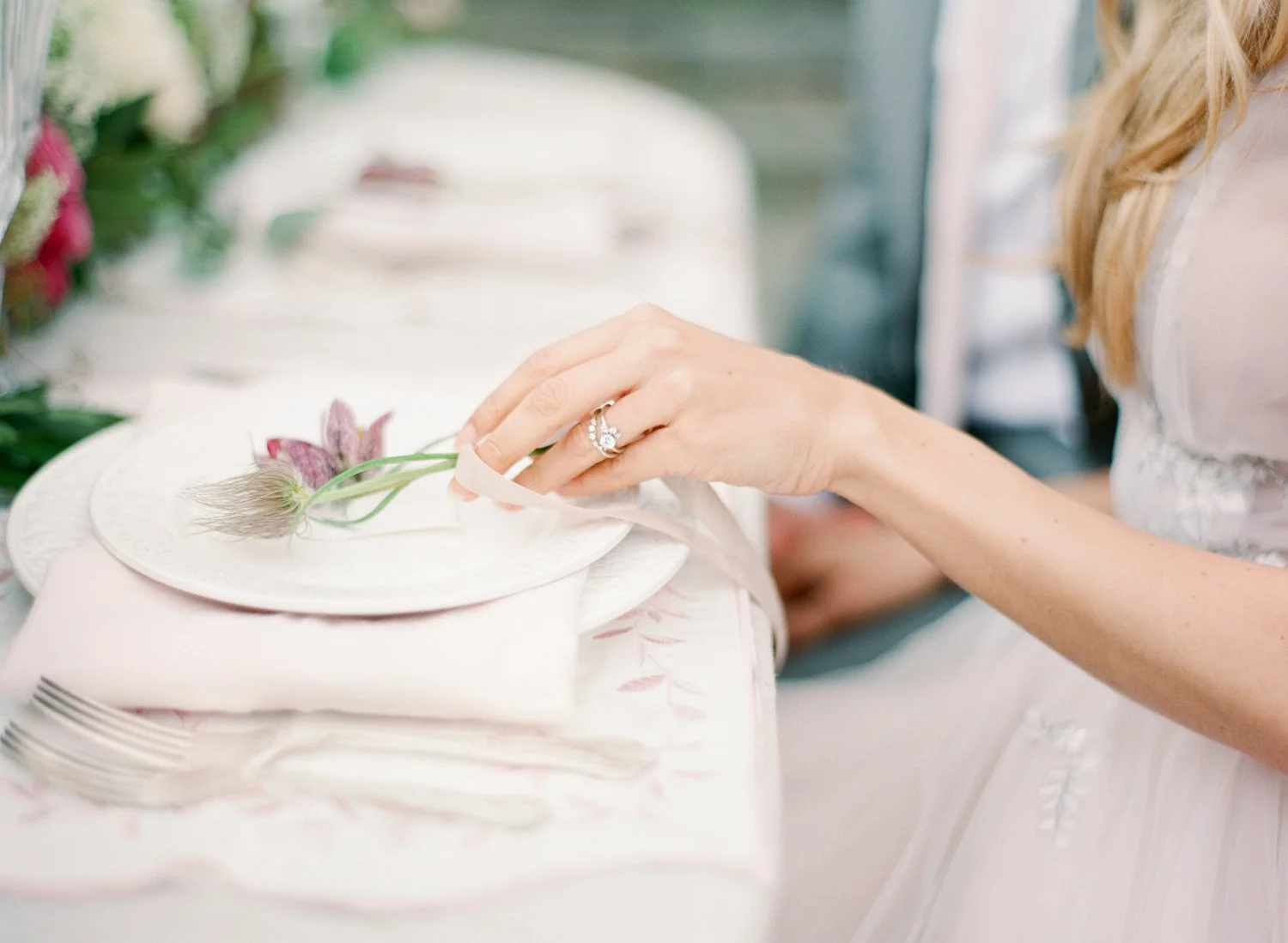 chateau_trebesice_wedding_photographer_prague_wedding_115.jpeg