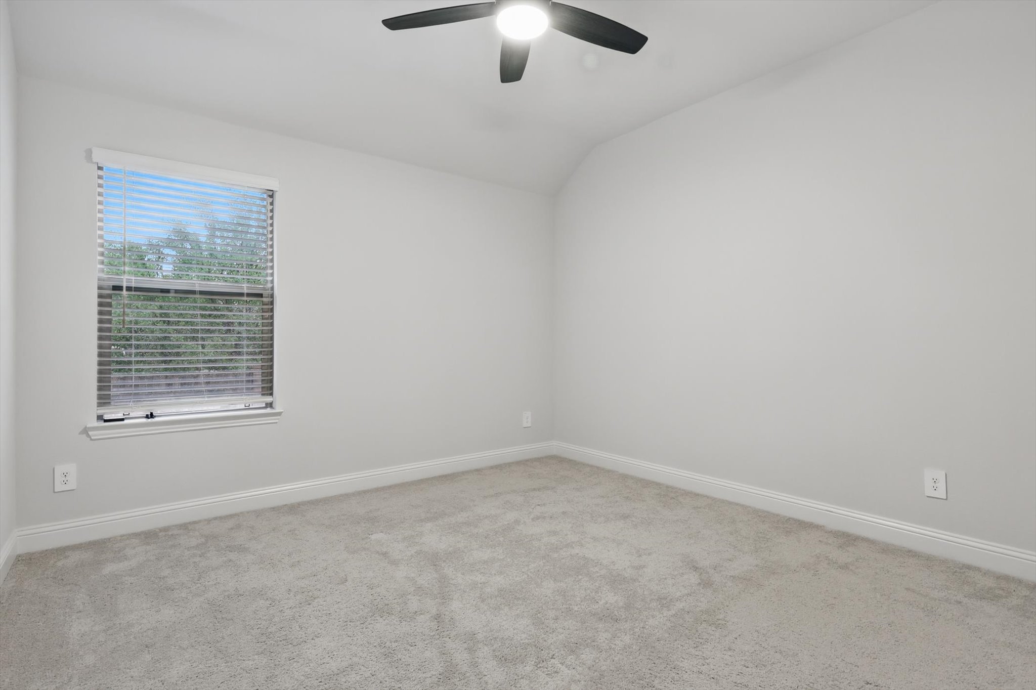 21-113 Tortugas Dr Interior Final21.jpg